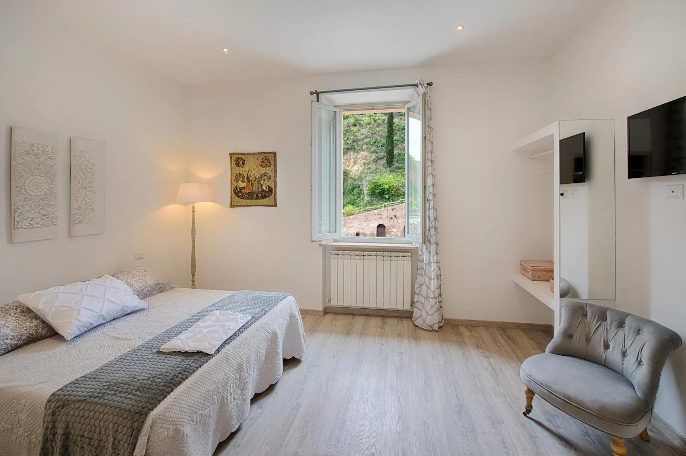 City view, Bed in Siena Vip B&B