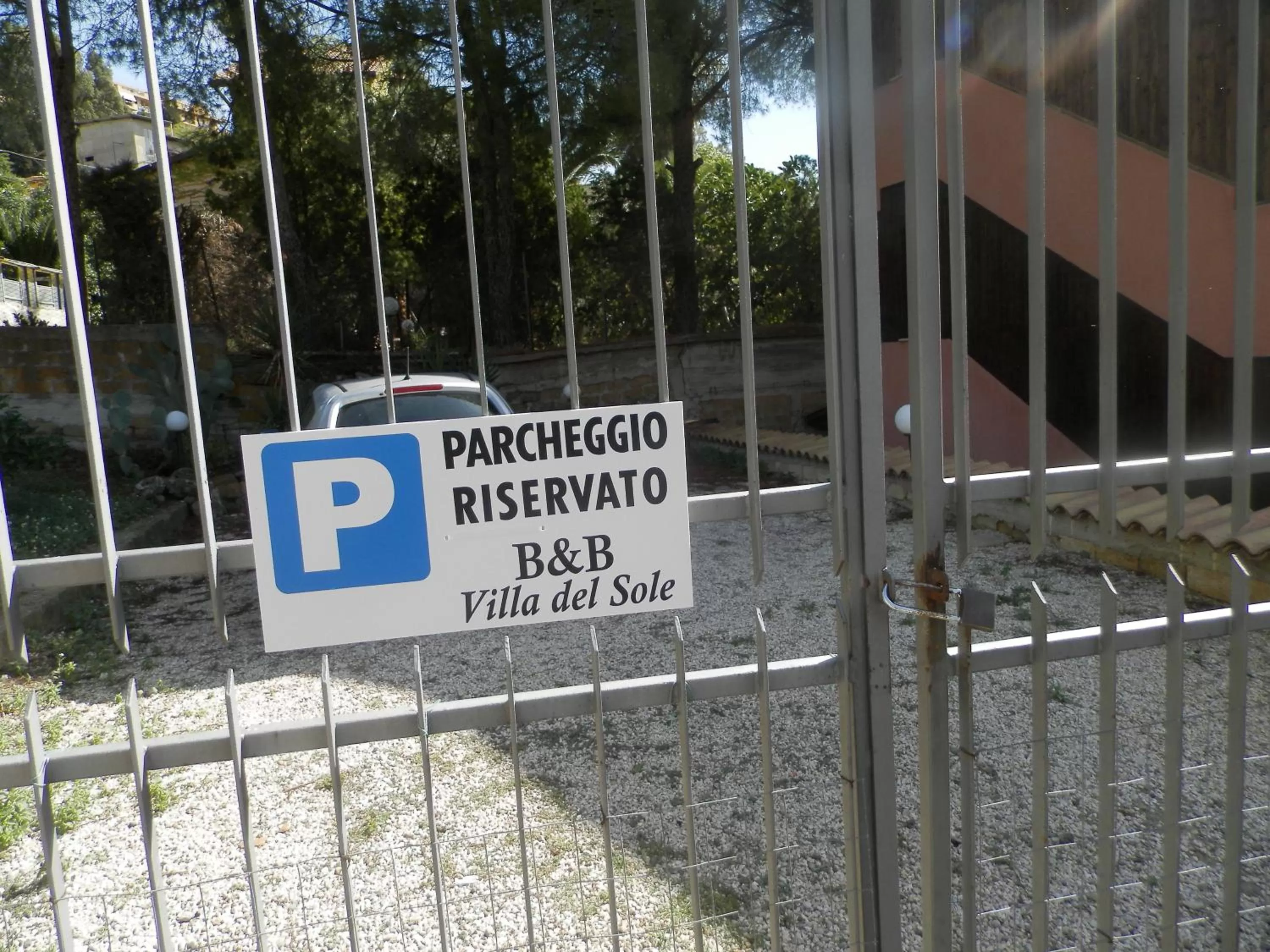 Decorative detail in B&B Villa del Sole Relais