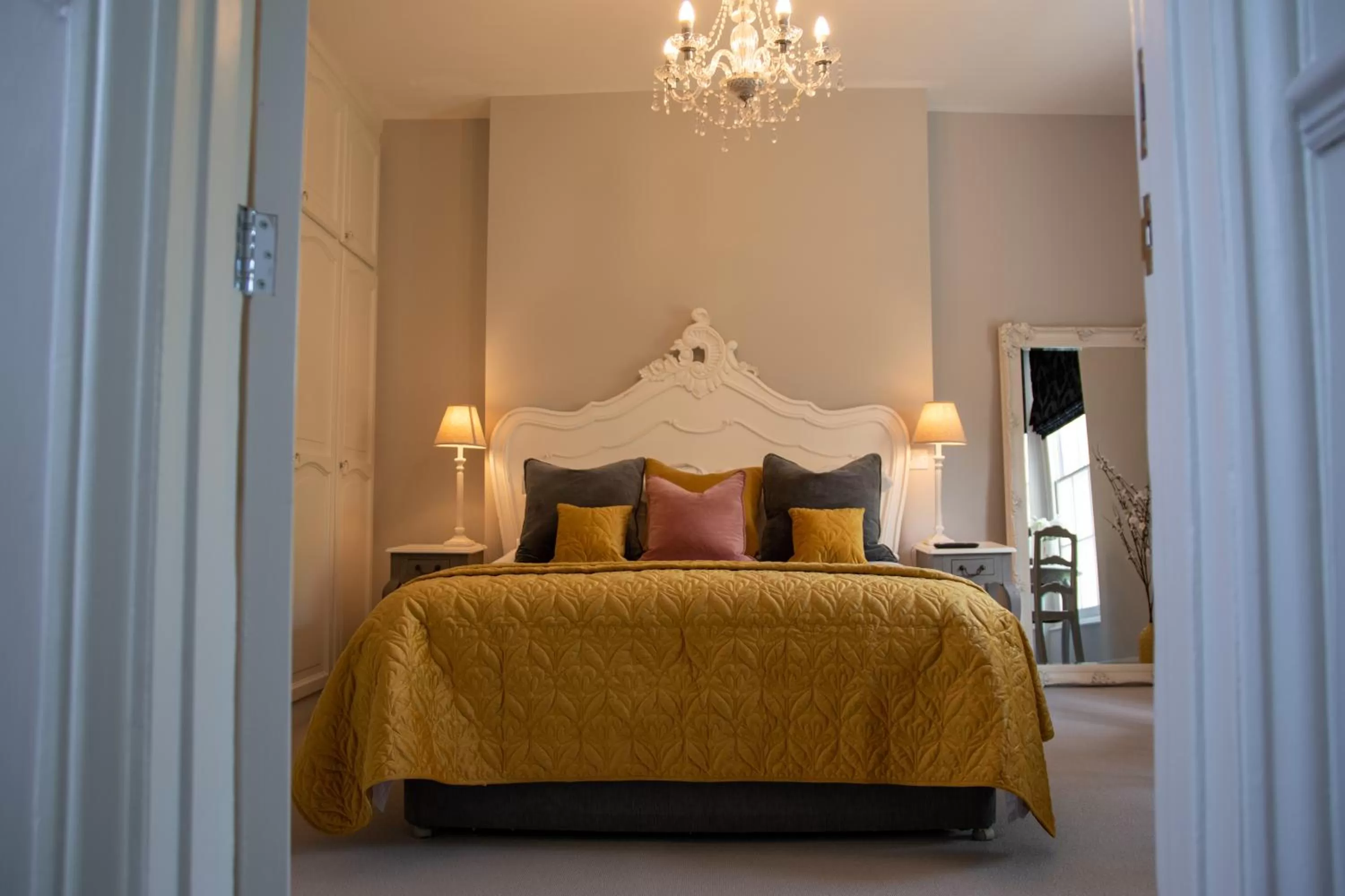 Bed in Apple Tree Bed and Breakfast