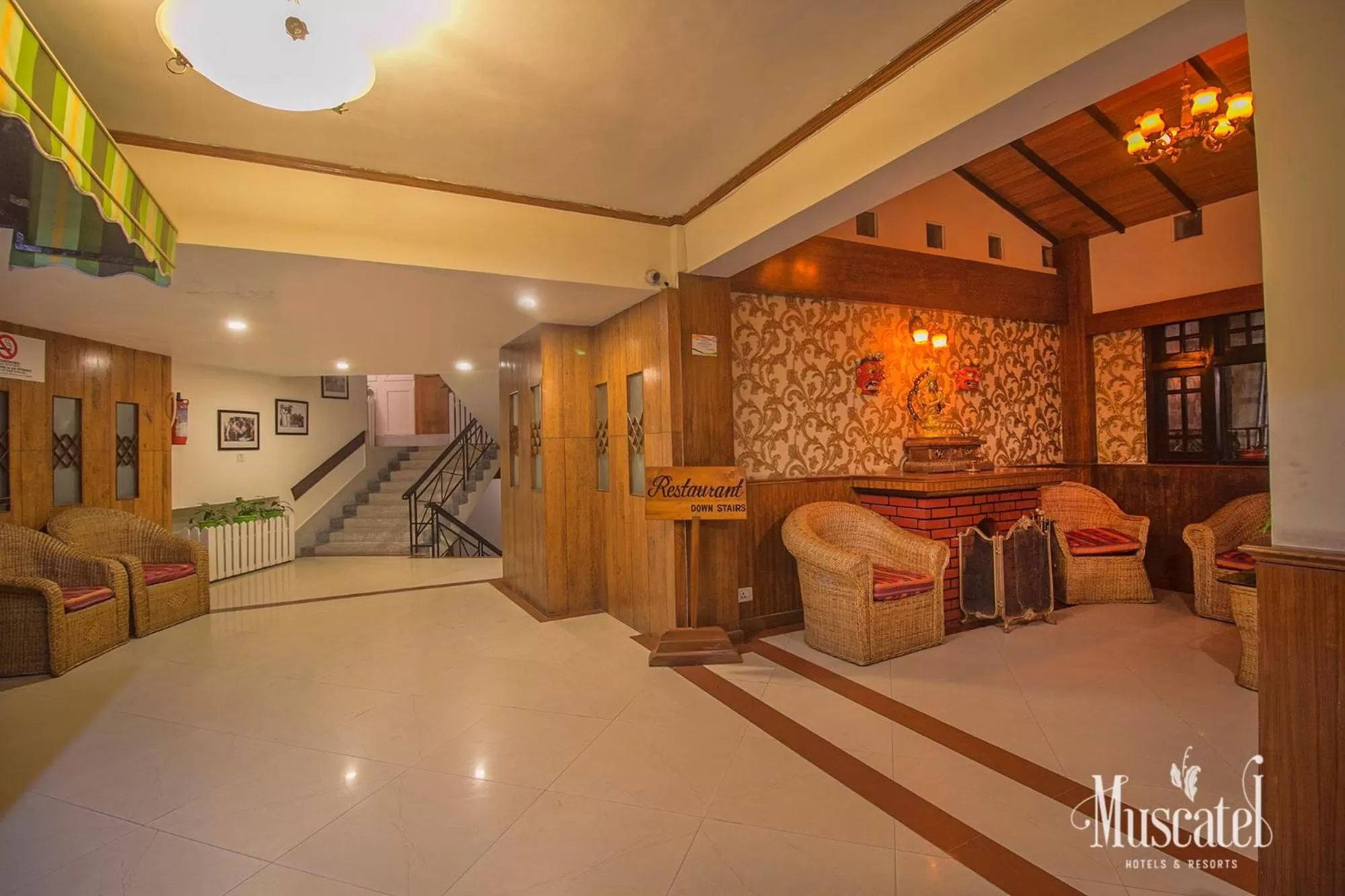 Lobby/Reception in Muscatel Delamare - 200 Mts from MG Marg