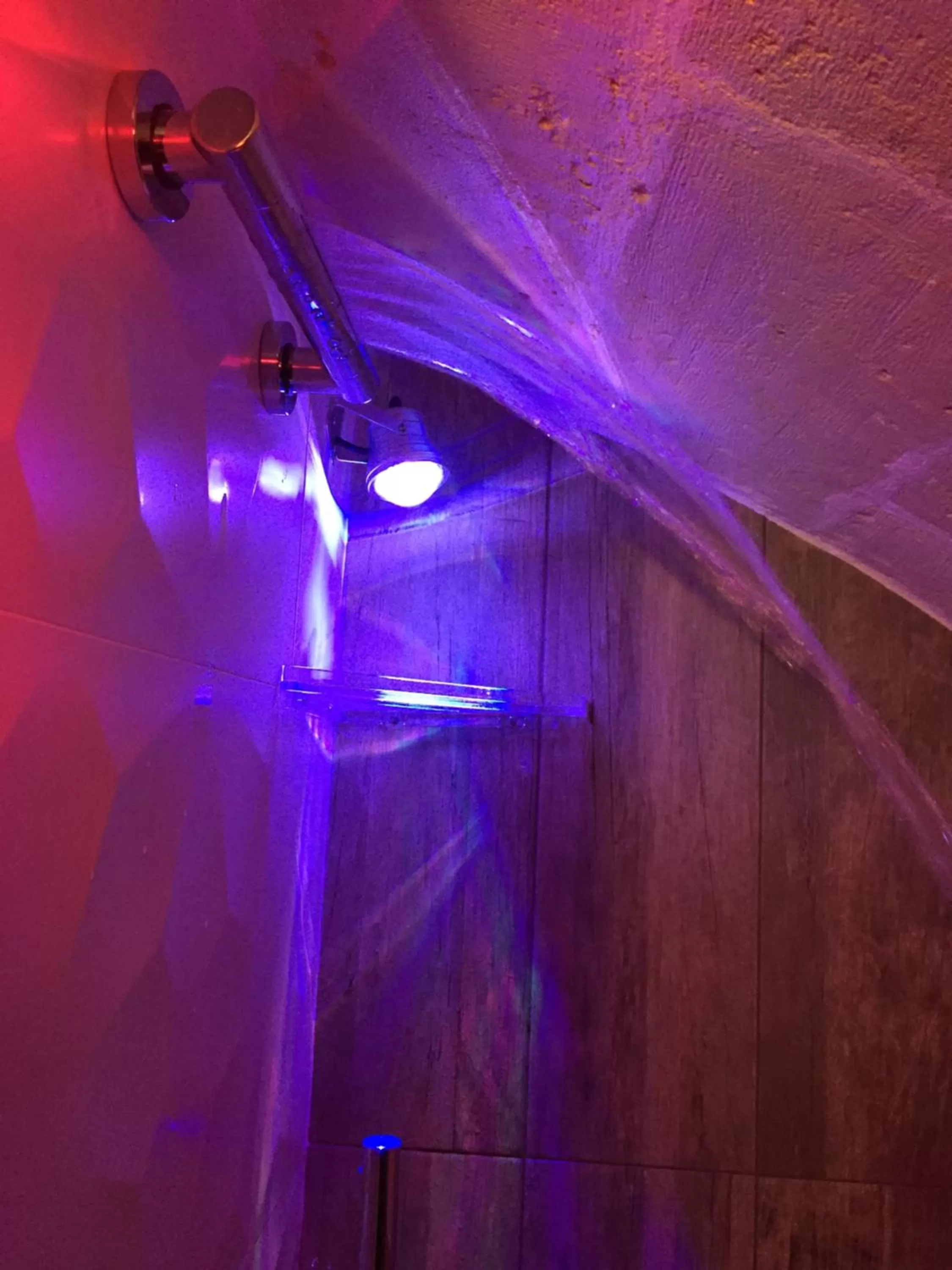 Shower in Recinto antico Sweet Rooms