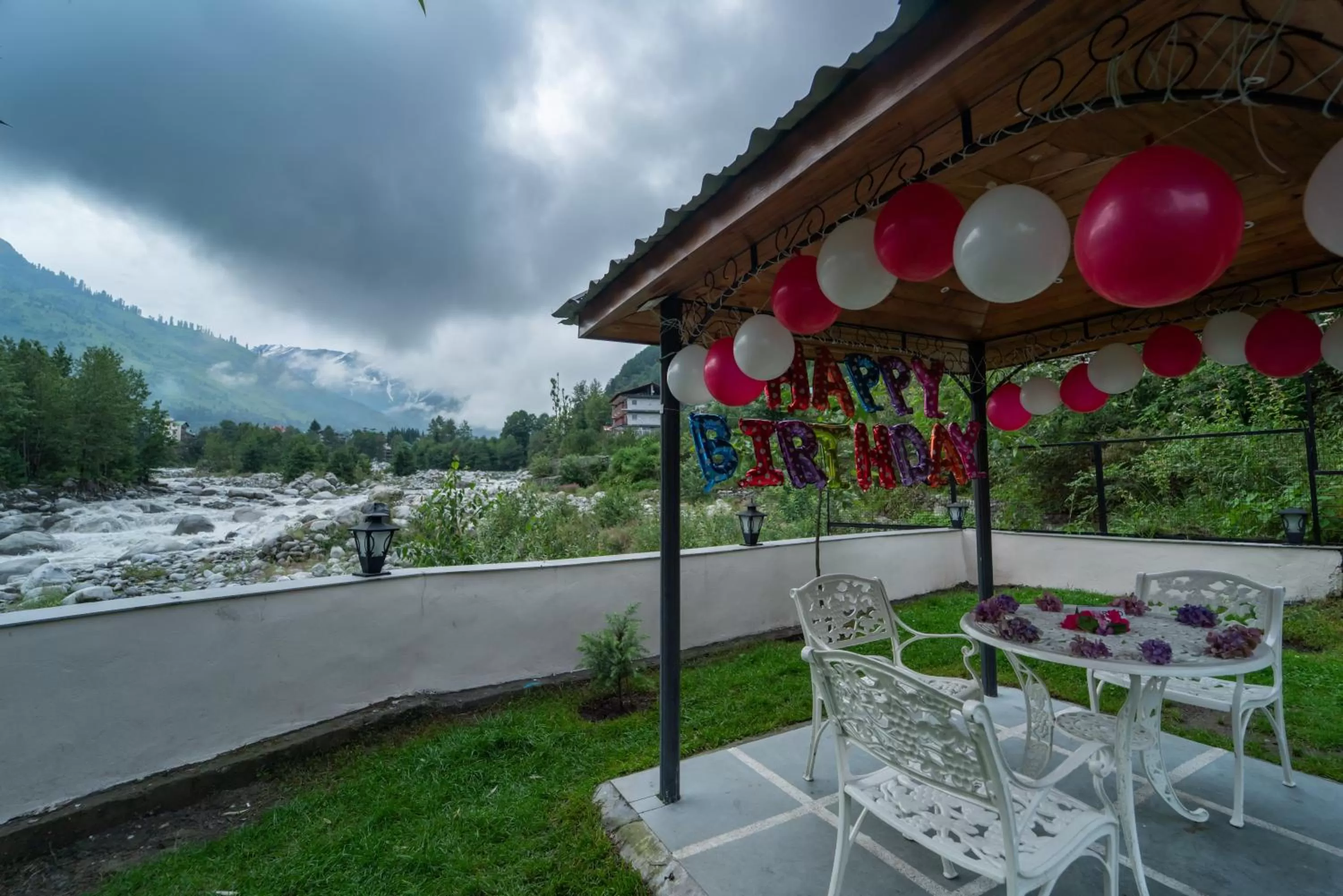 The Allure Grand Resort -A Majestic Riverside Retreat