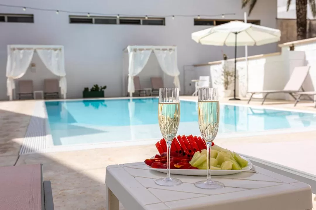 Swimming pool in La Gemma del Salento