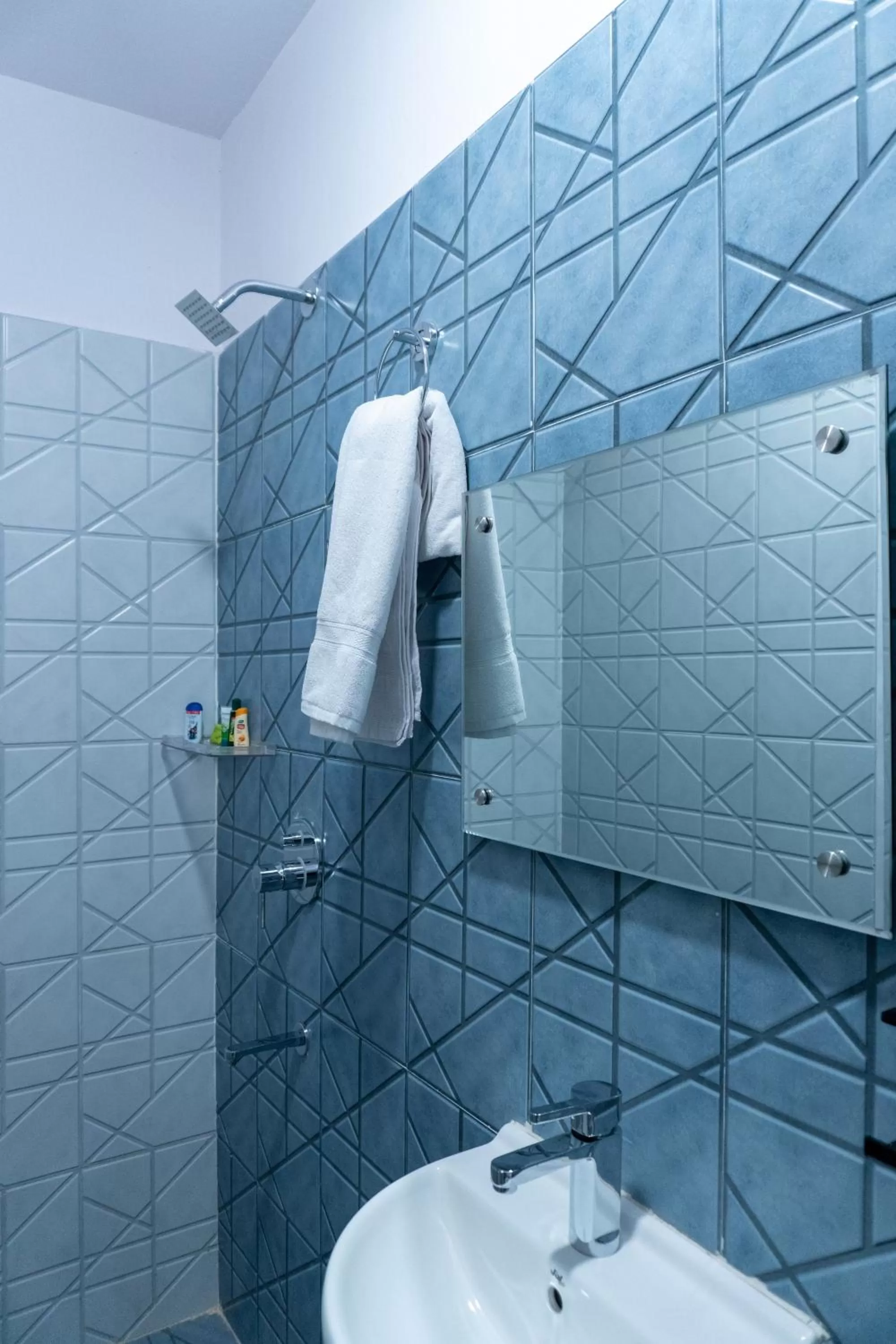 Bathroom in Sukoon Pearl inn