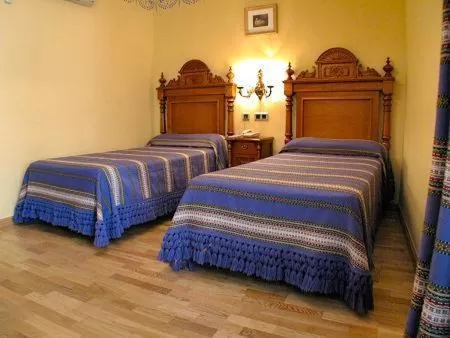Photo of the whole room, Bed in Hotel del Pastor