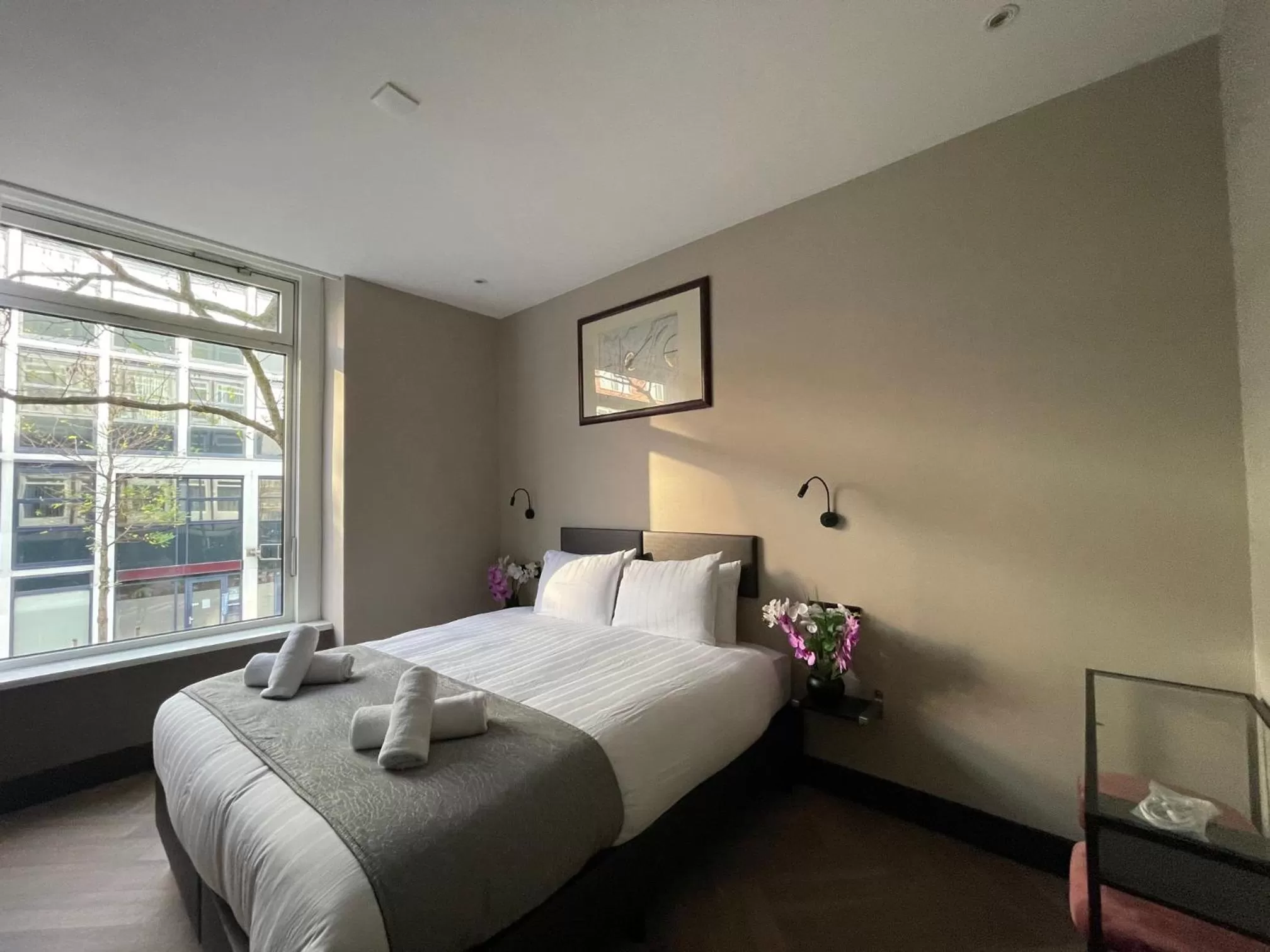 Bedroom, Bed in H3 Hotel Rotterdam City Center