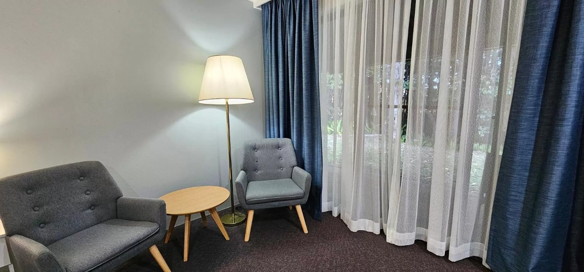 Lounge or bar in Tea Gardens Motel