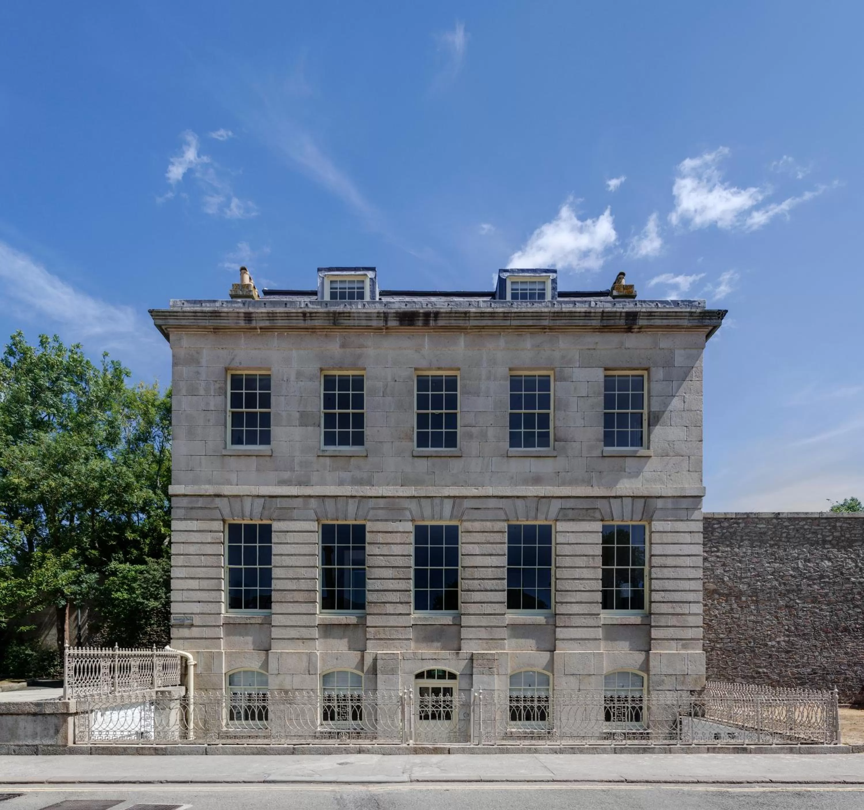 Property building in Admiral's House by Maison Pierre