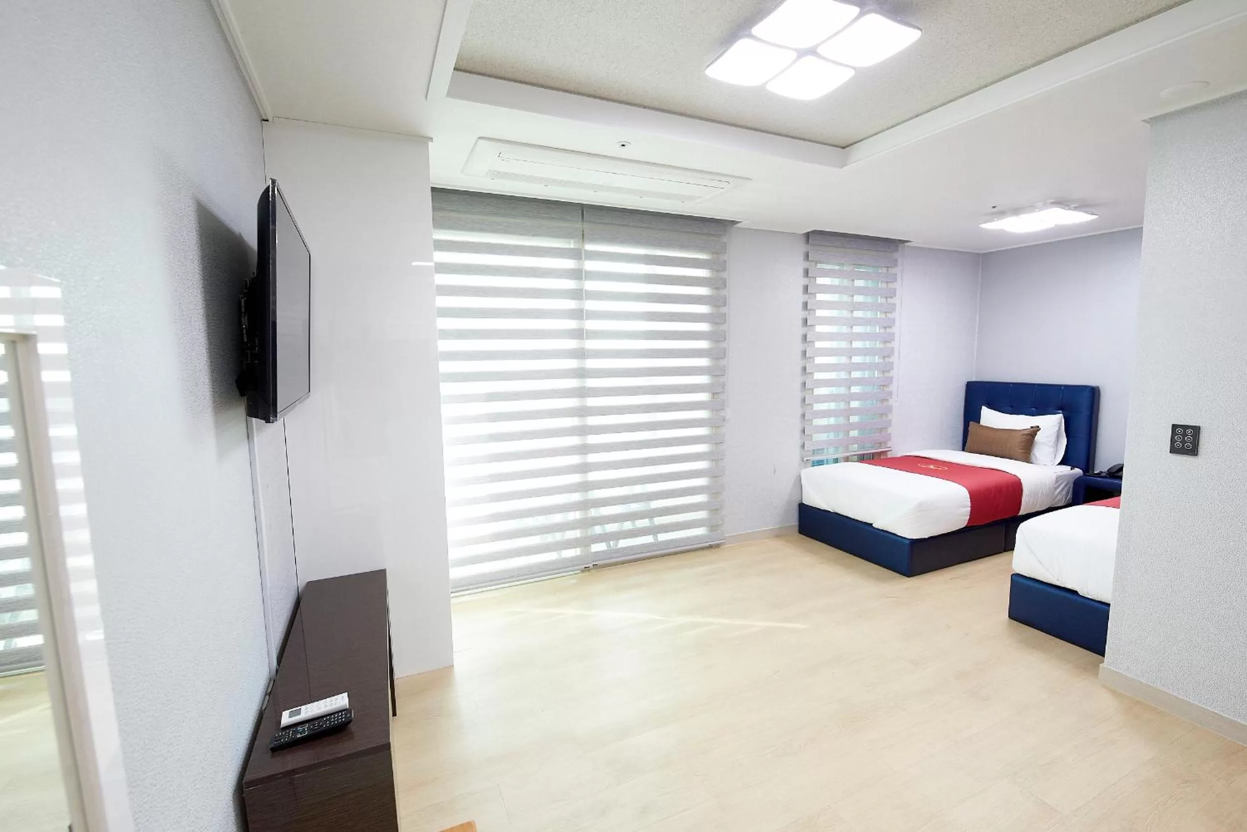 Seating Area in The Port Hotel Busan