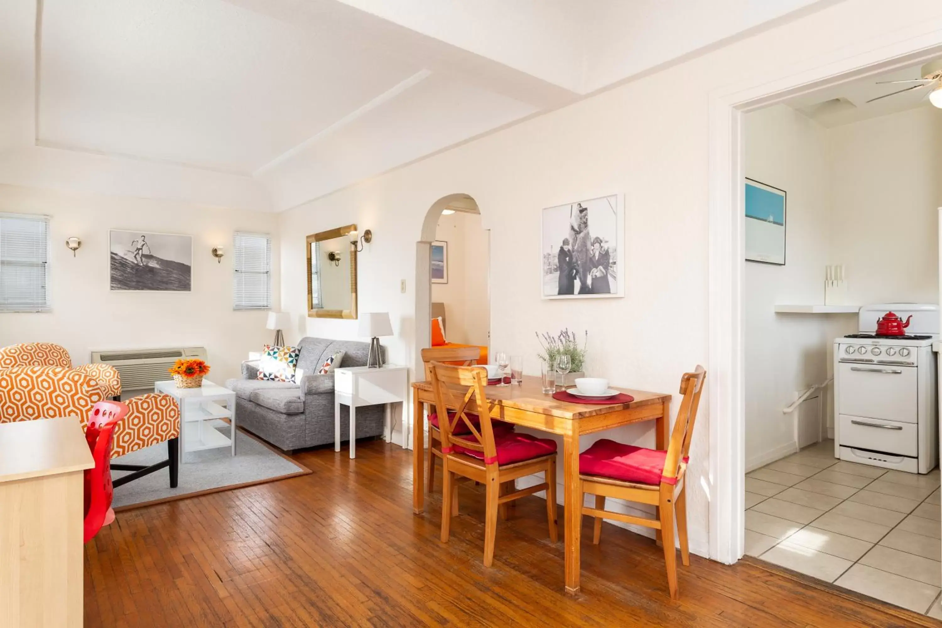 Beach Cottage 1 Bedroom - Upper in The Sea View Inn At The Beach Beach Cottage 1 Bedroom - Upper in The Sea View Inn At The Beach