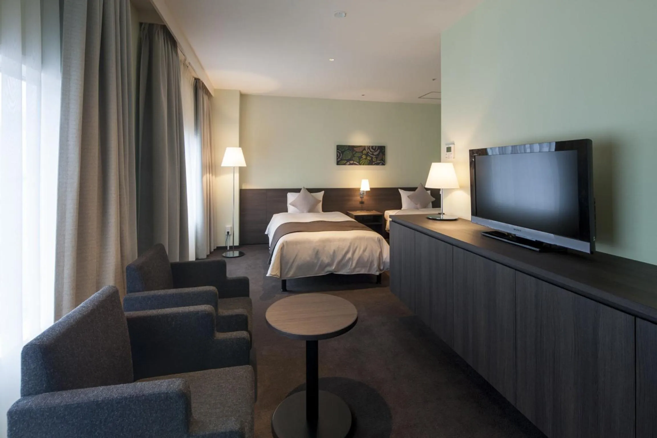 Photo of the whole room in Ginza Grand Hotel