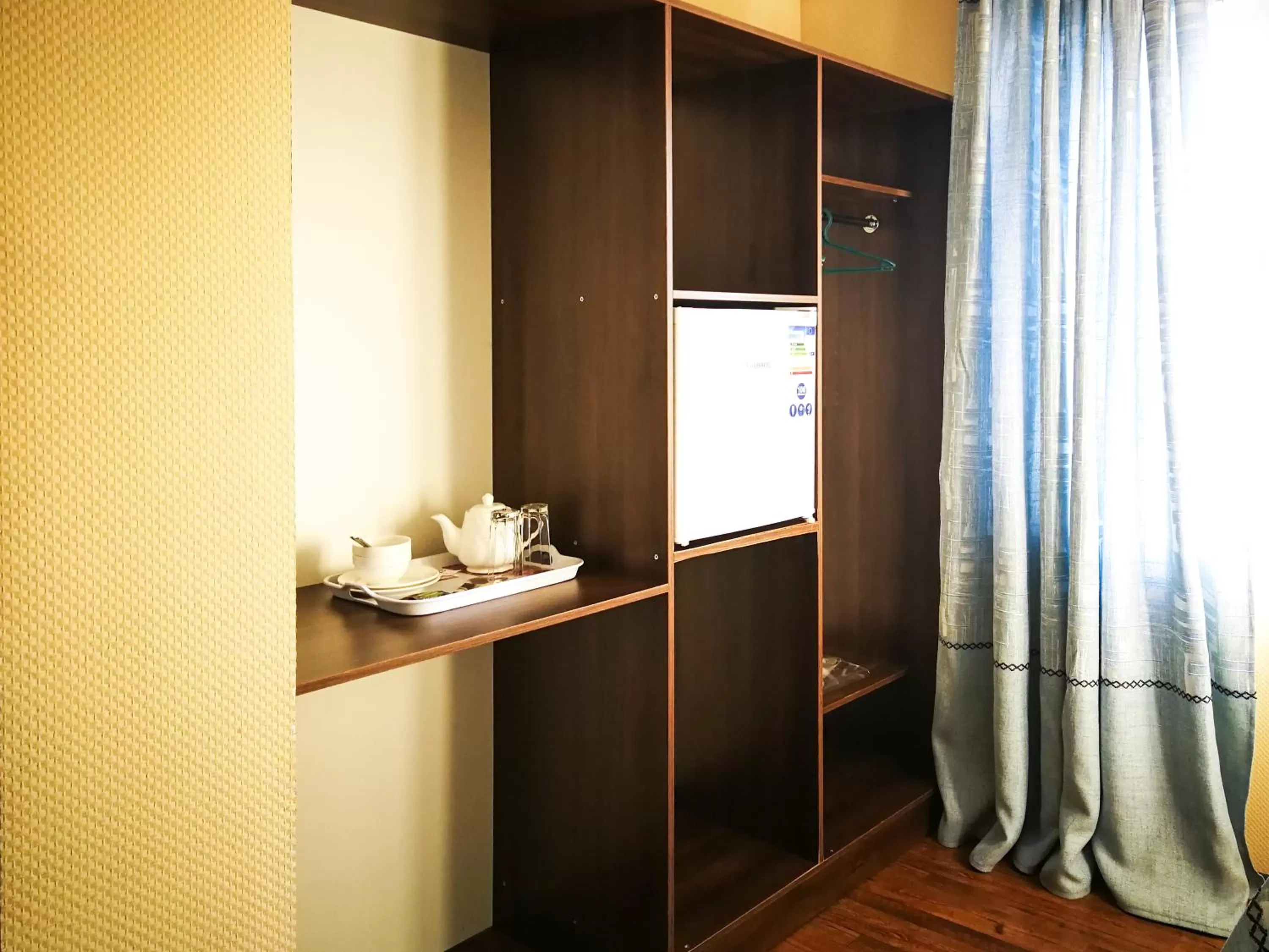 Coffee/tea facilities in Salut Hotel