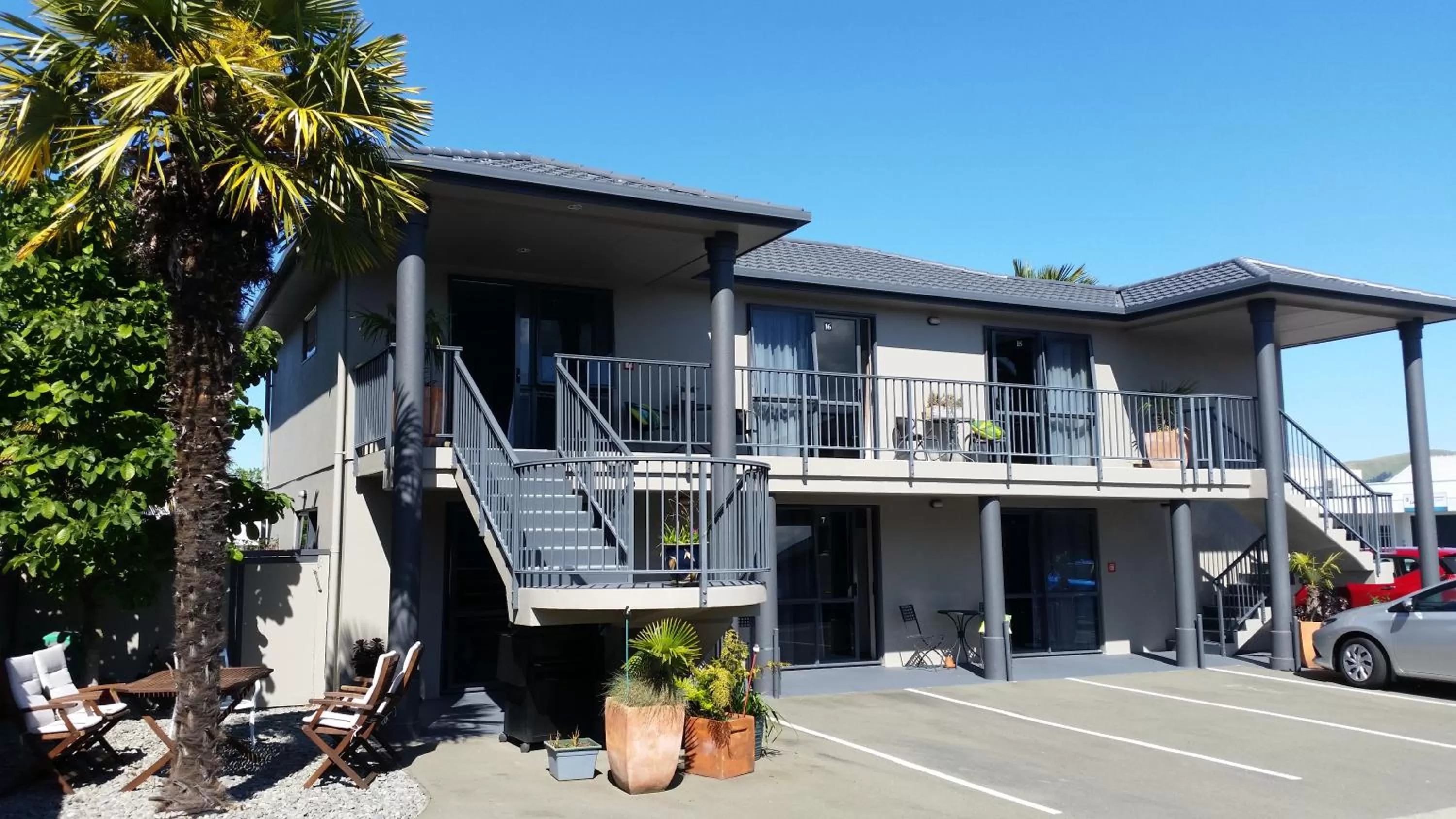 Property building in Blenheim Palms Motel