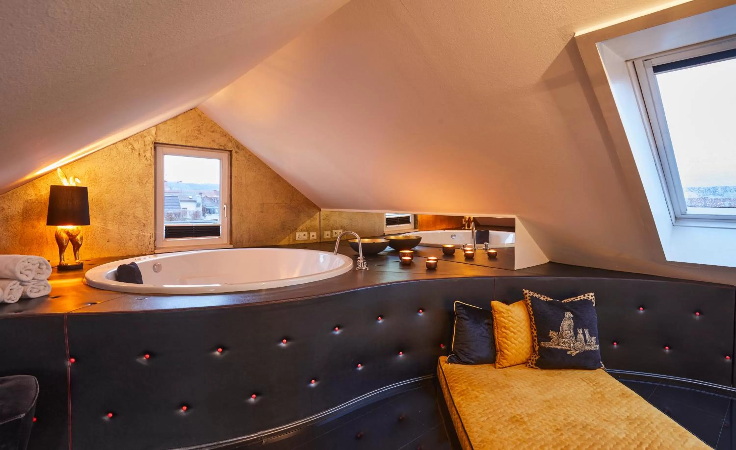 Hot Tub in Der Zauberlehrling