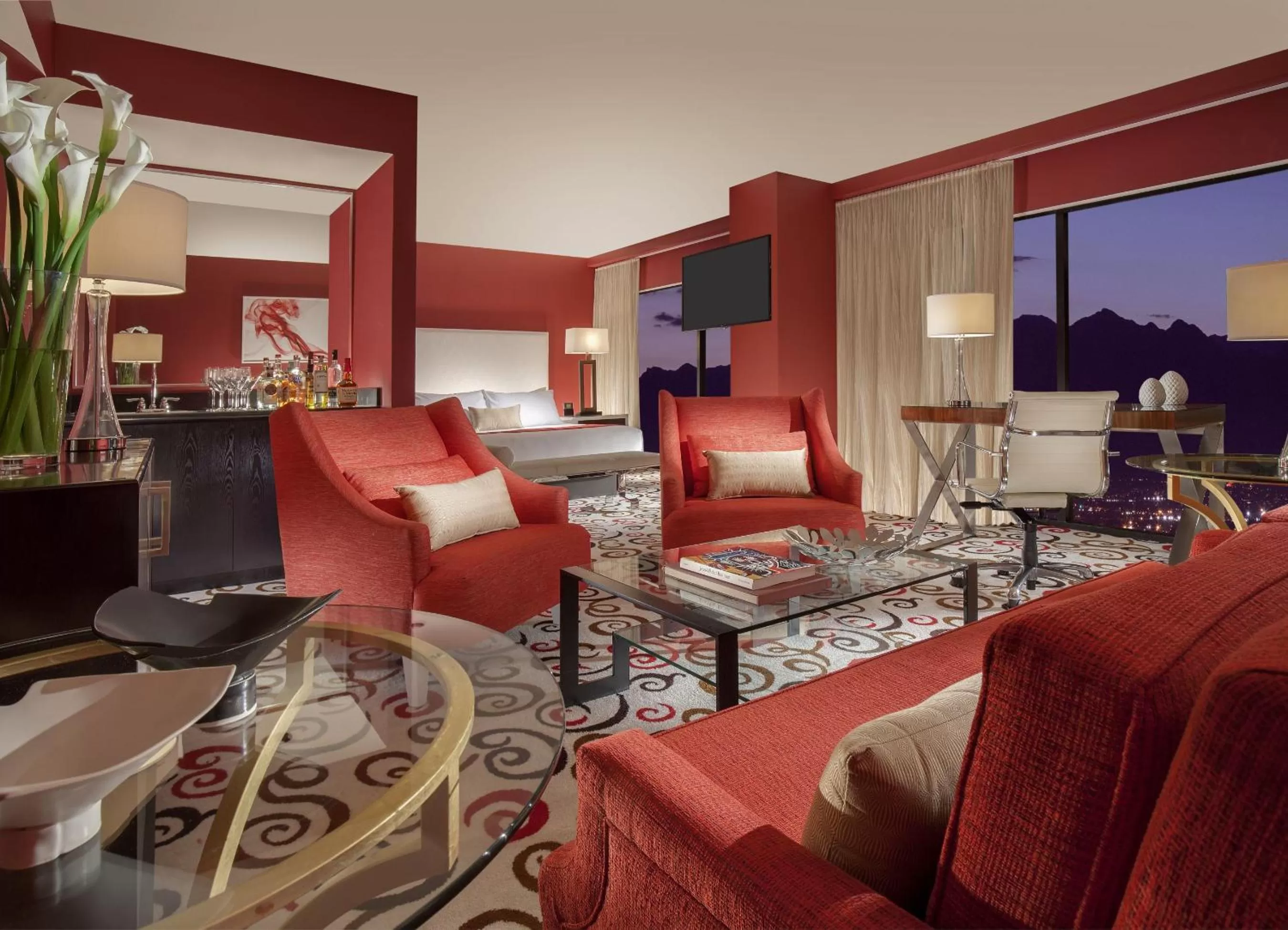 Living room in Downtown Grand Hotel & Casino
