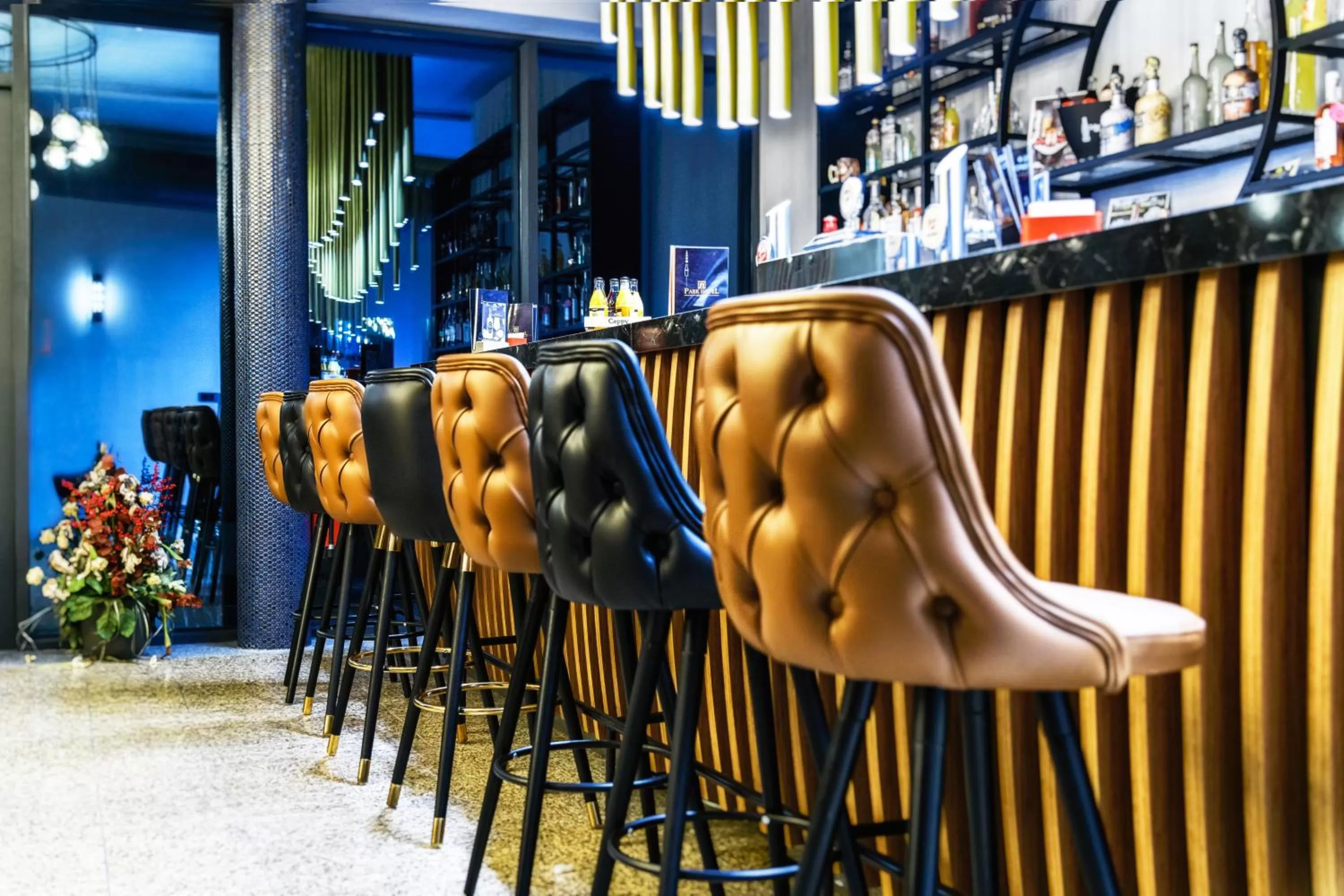 Lounge or bar in PARKHOTEL BRAUNAU - 24 Stunden Self Check-IN