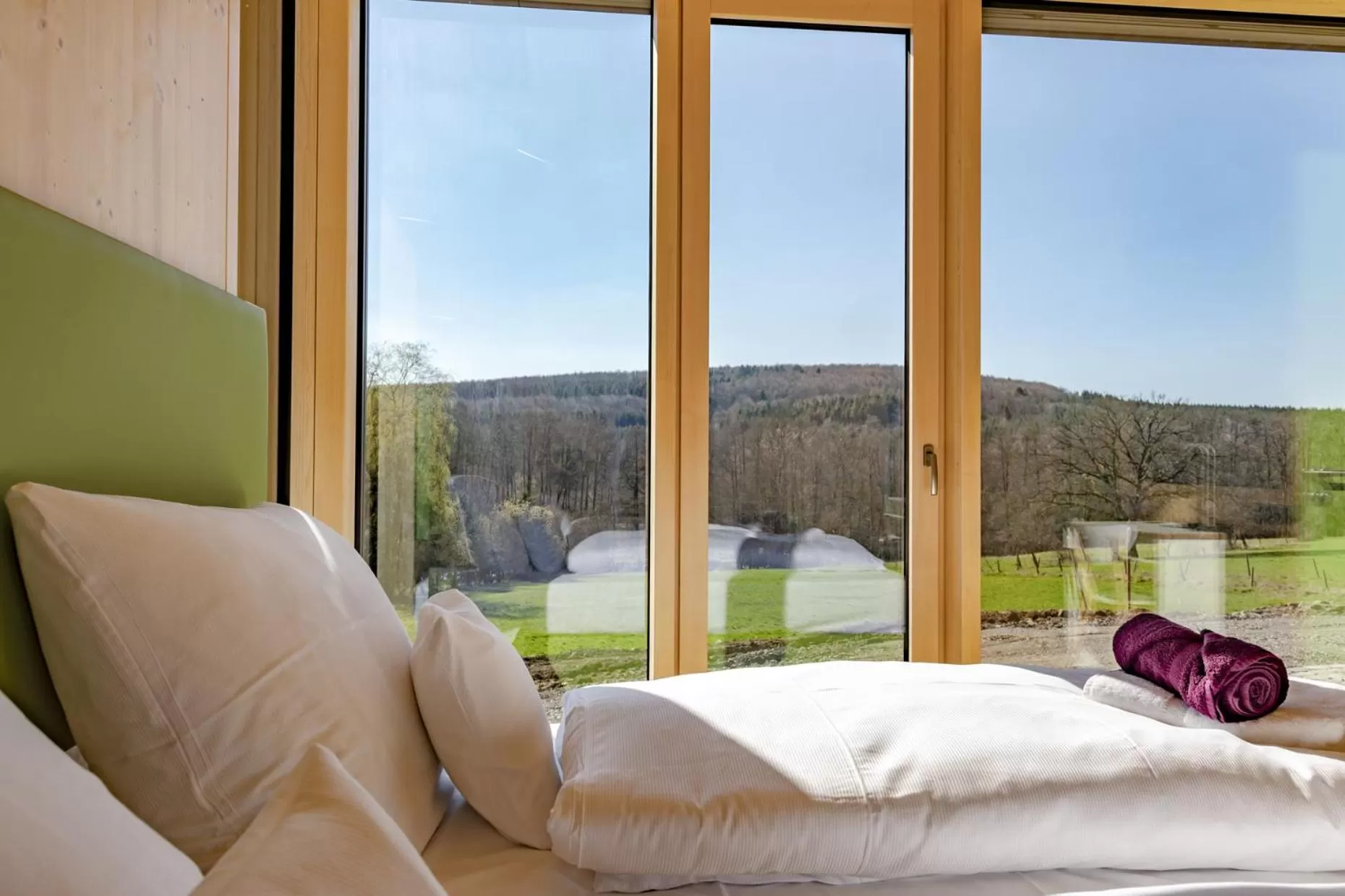 River view, Bed in kleinHOTEL Steinau-Rabenstein GbR