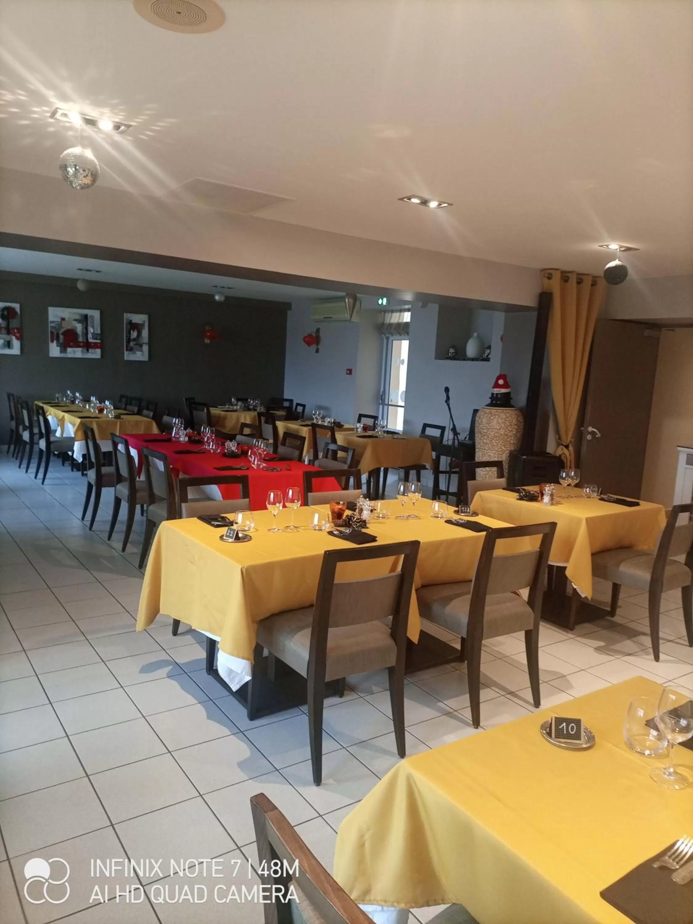 Logis Hôtel Bellevue