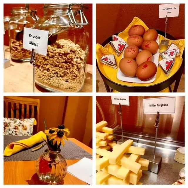 Breakfast in CURUNA Hotel-Garni