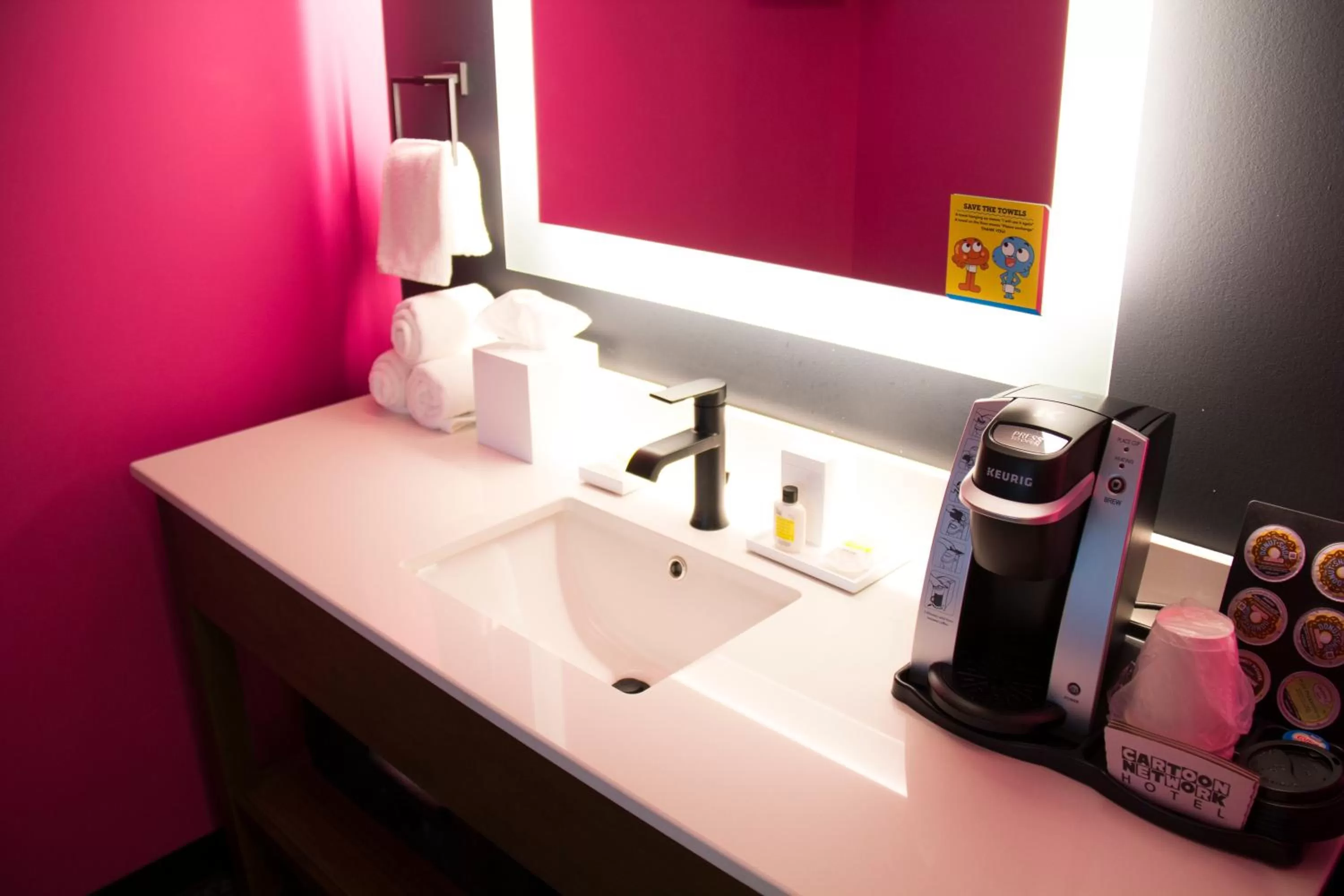 Bathroom in Cartoon Network Hotel