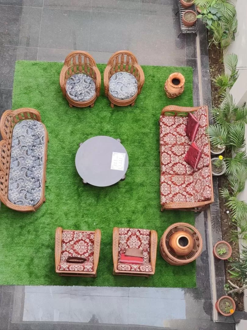 Garden view in Hotel Exotic - 5 min walk from Golden Temple