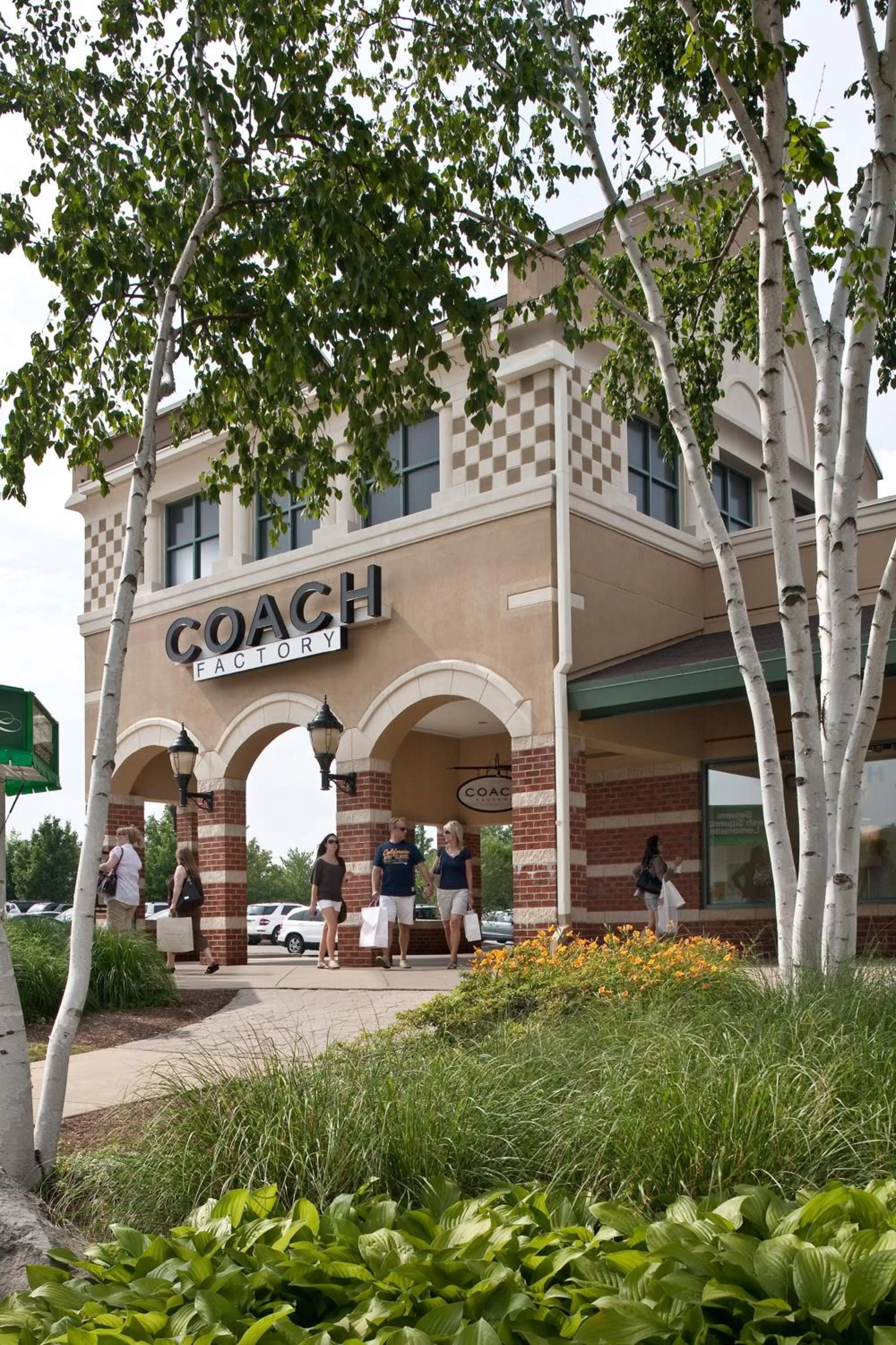 Nearby landmark in Candlewood Suites Grove City - Outlet Center by IHG