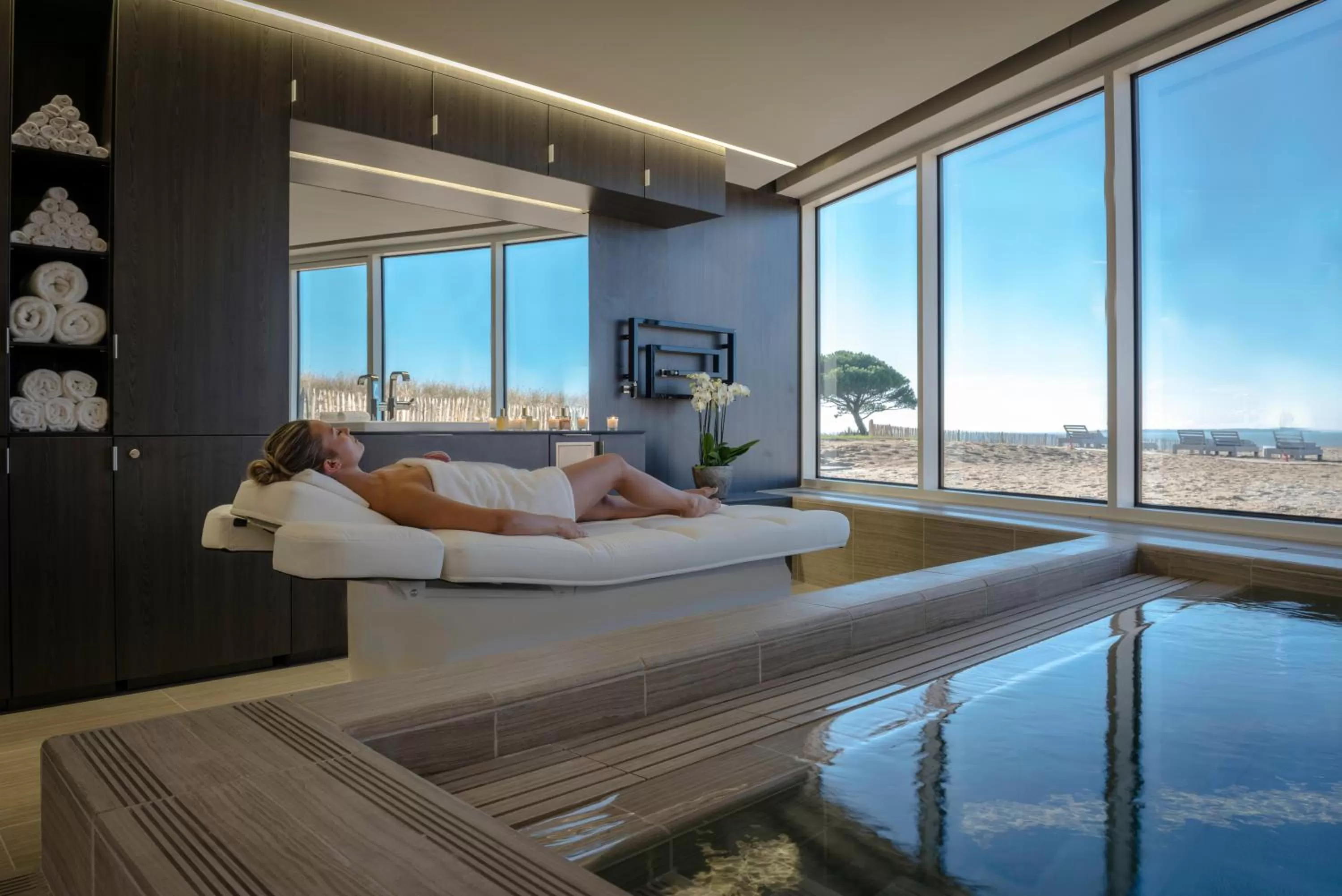 Massage in La Grande Terrasse Hotel & Spa La Rochelle - MGallery Collection