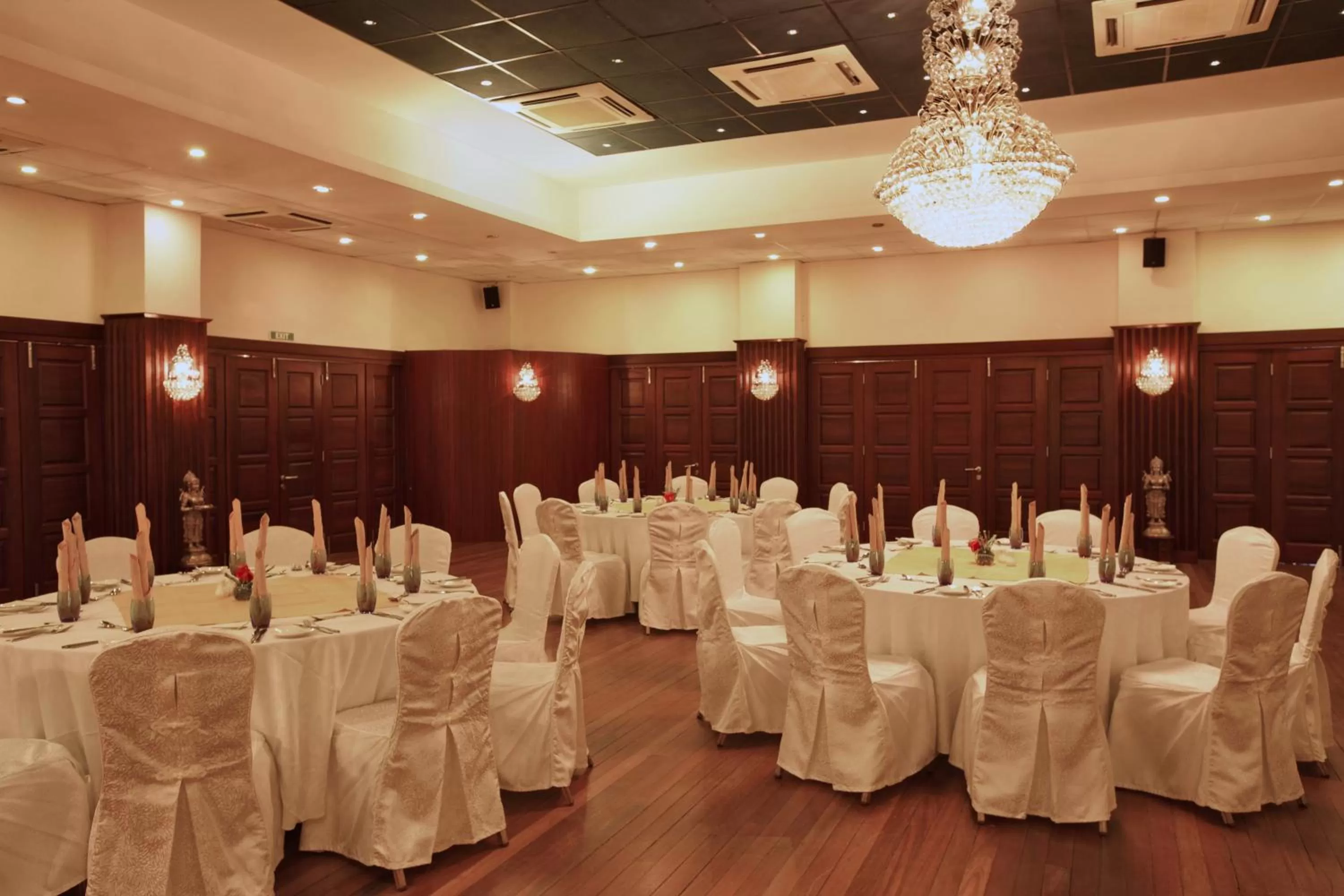 Banquet/Function facilities in Pearle Beach Resort & Spa