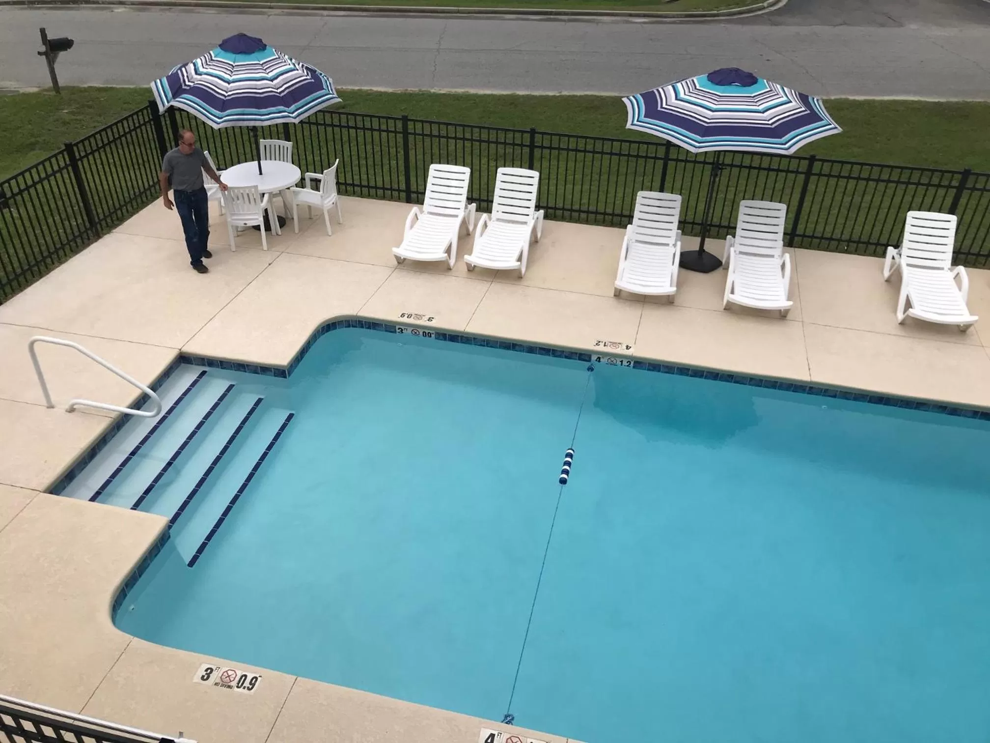 Swimming pool in Baymont by Wyndham Lake Park Valdosta I75