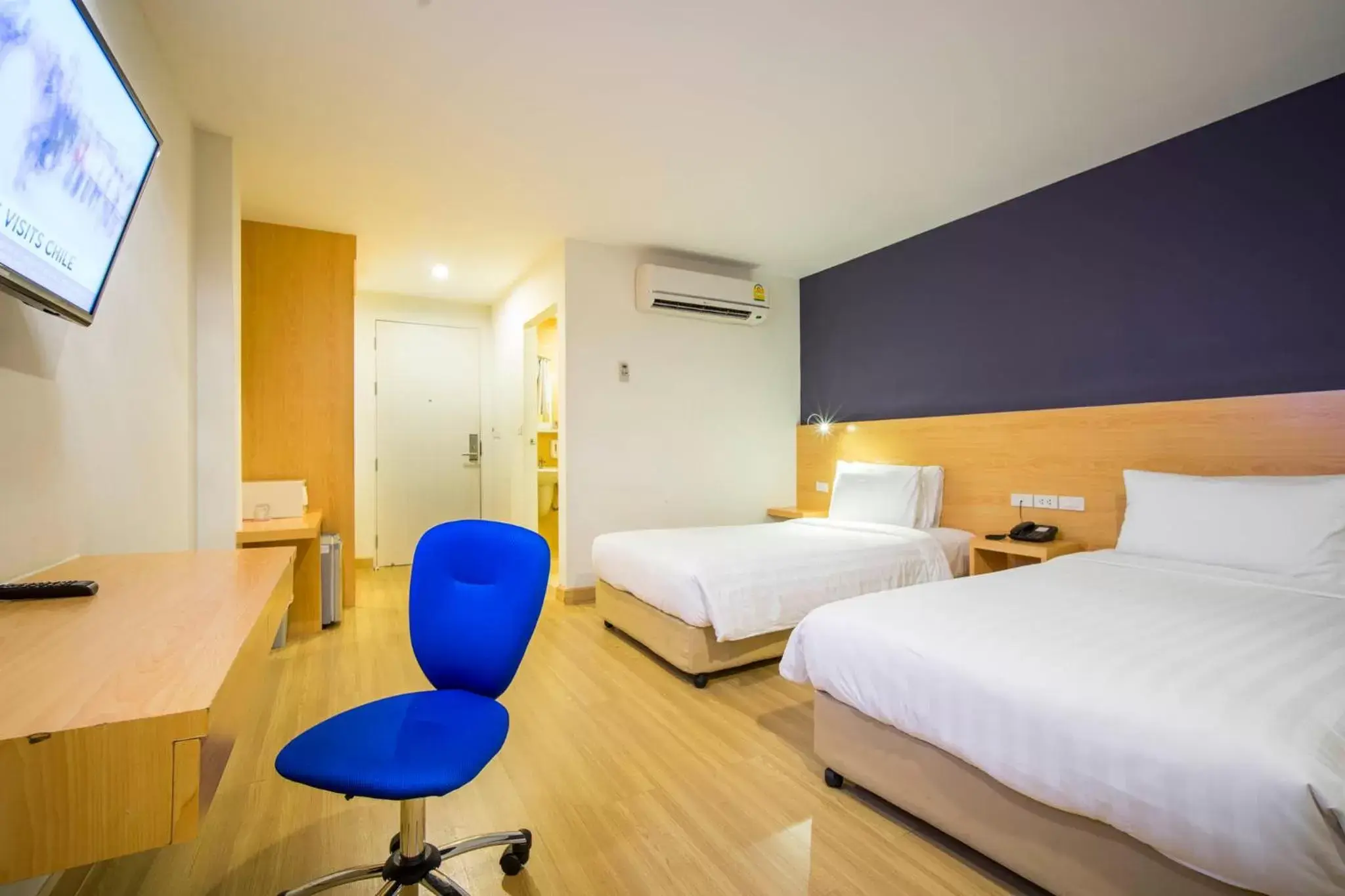 Superior Twin Room in Solo Express Sukhumvit 81 Superior Twin Room in Solo Express Sukhumvit 81