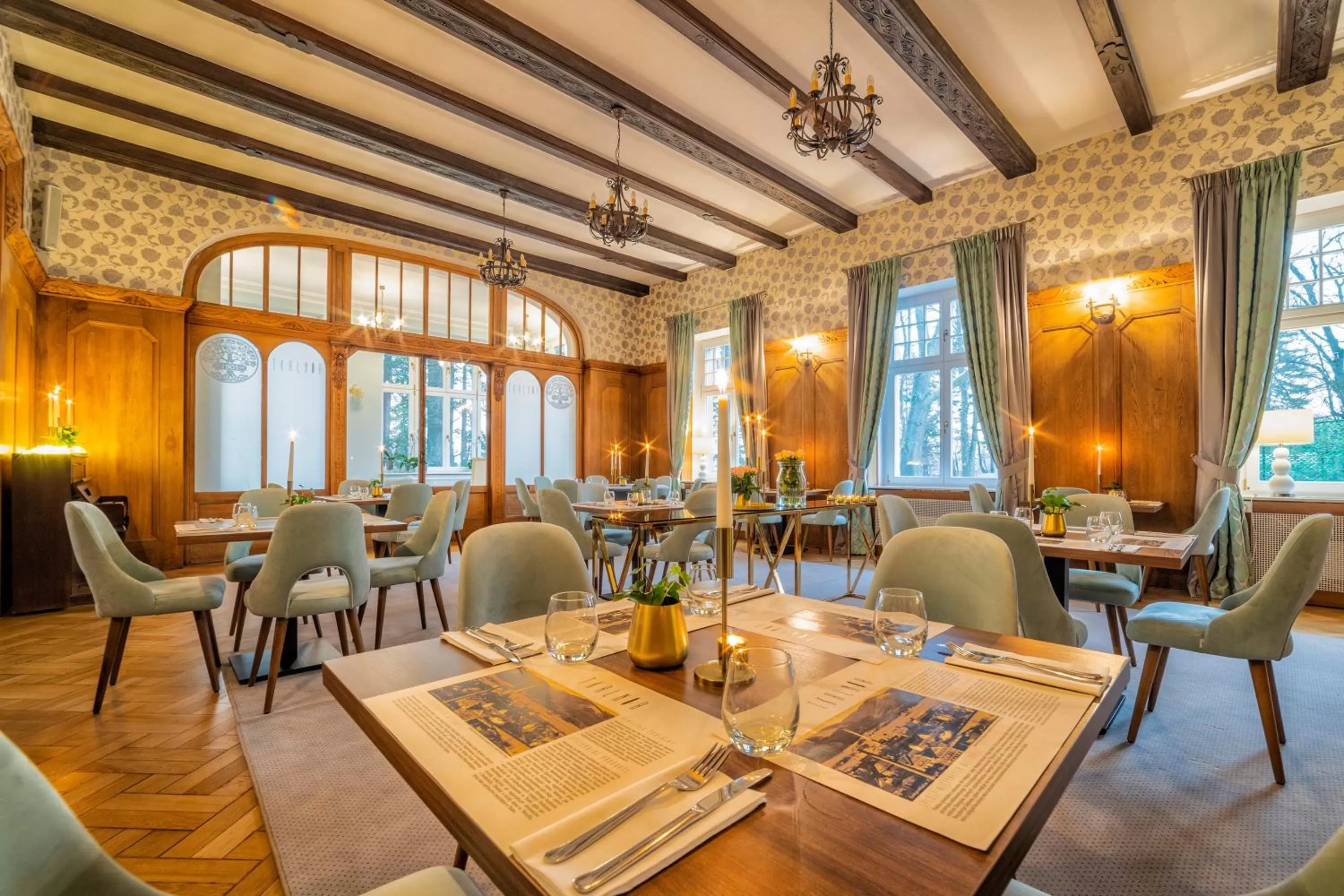 Restaurant/places to eat in Hotel Dębowy Biowellness & SPA Góry Sowie