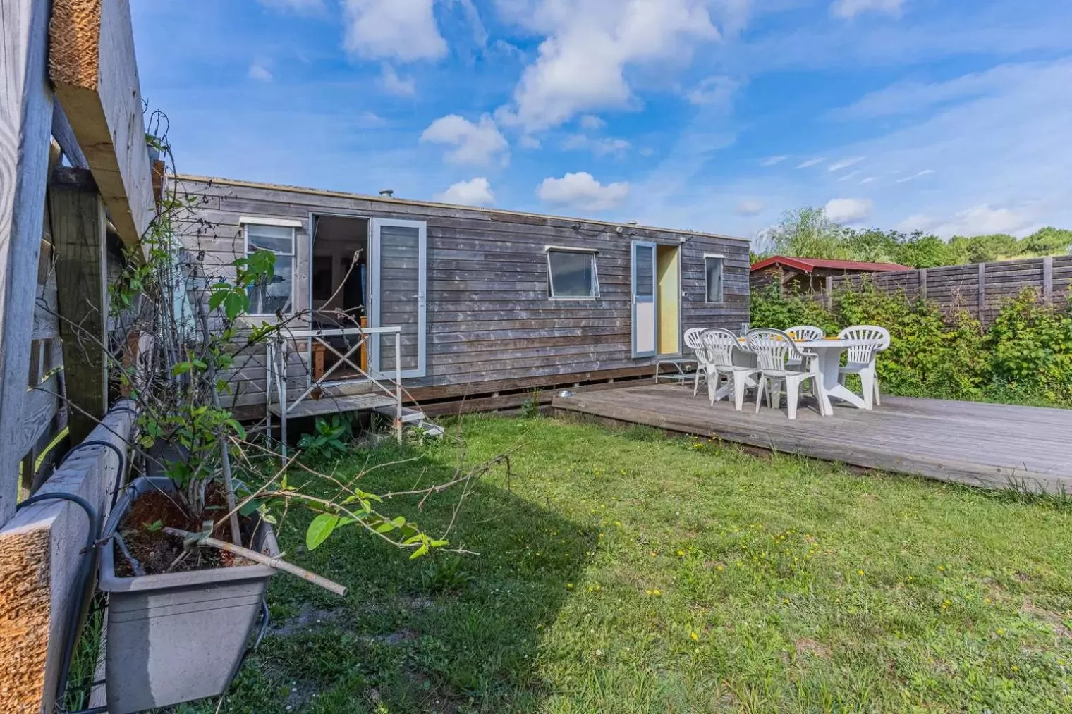 Property Building in Chez Lionel & Mathéis , joignable au zéro6trente53cinquante60