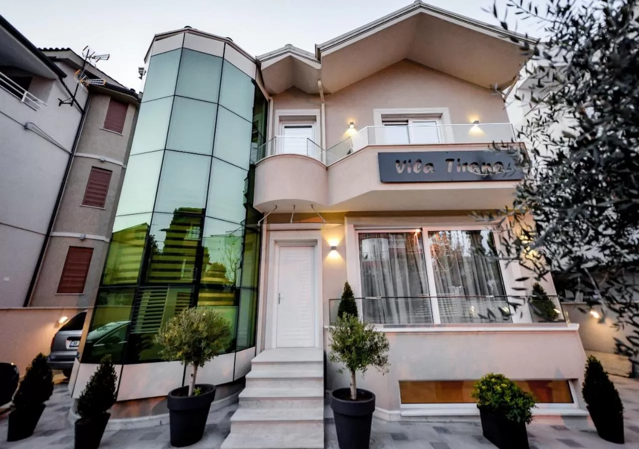 Property Building in Hotel Vila Tirana