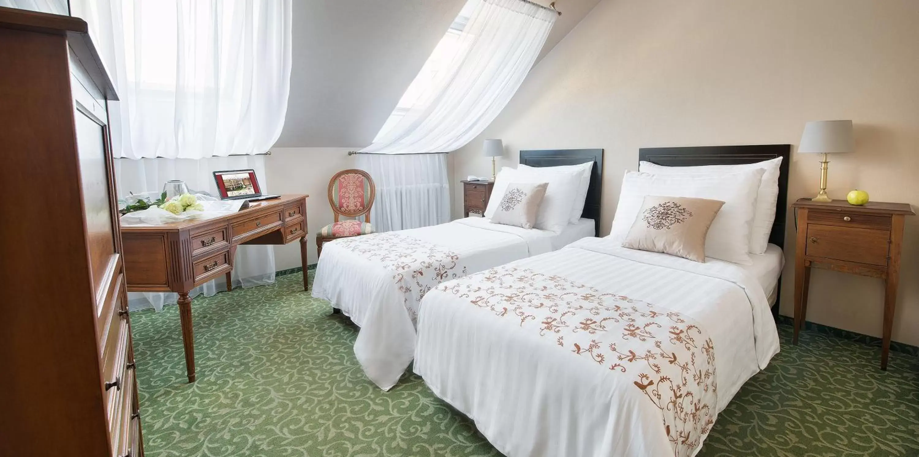 Double or Twin Room in Angelis Double or Twin Room in Angelis