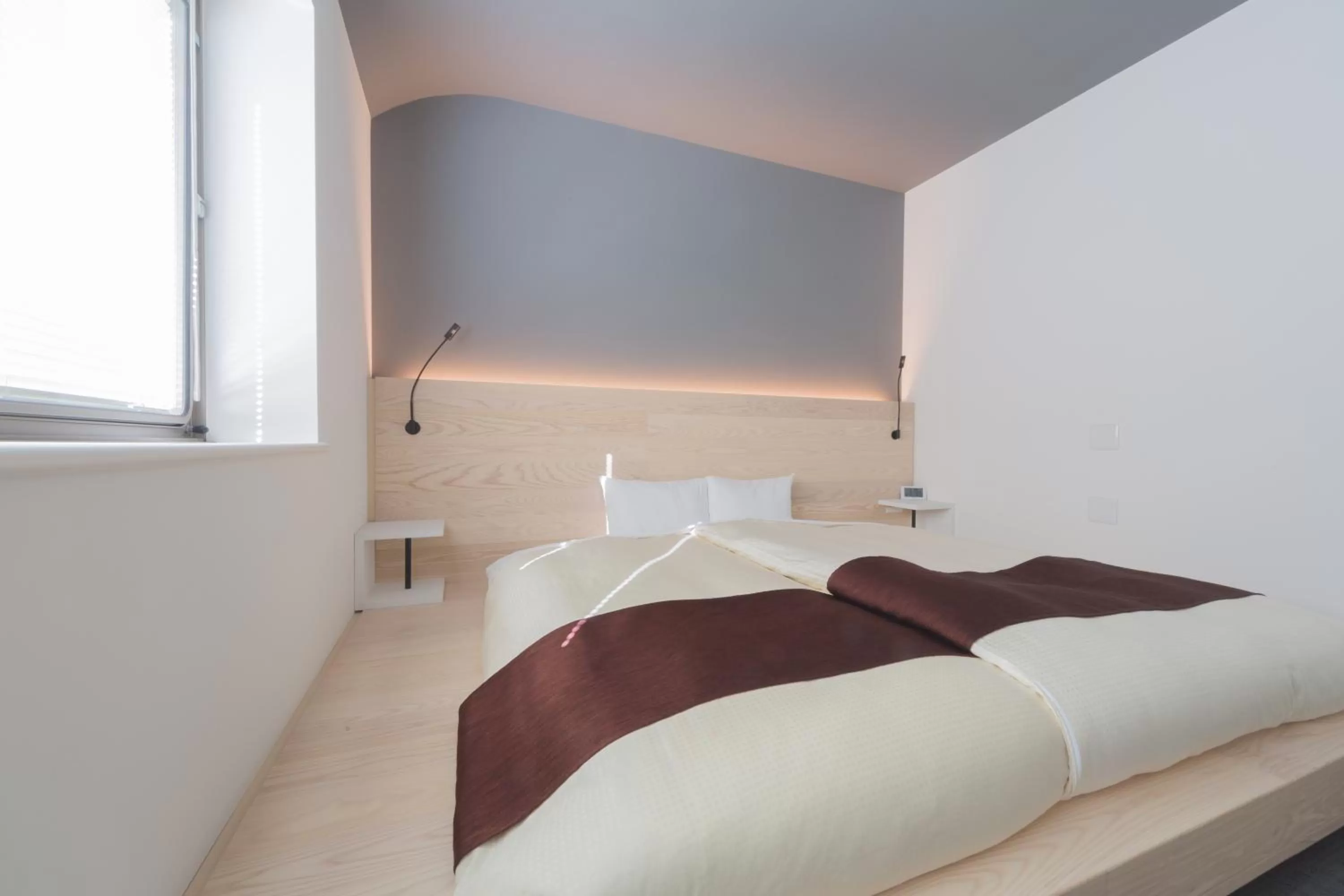 Bedroom in Ofuro Cafe Utatane