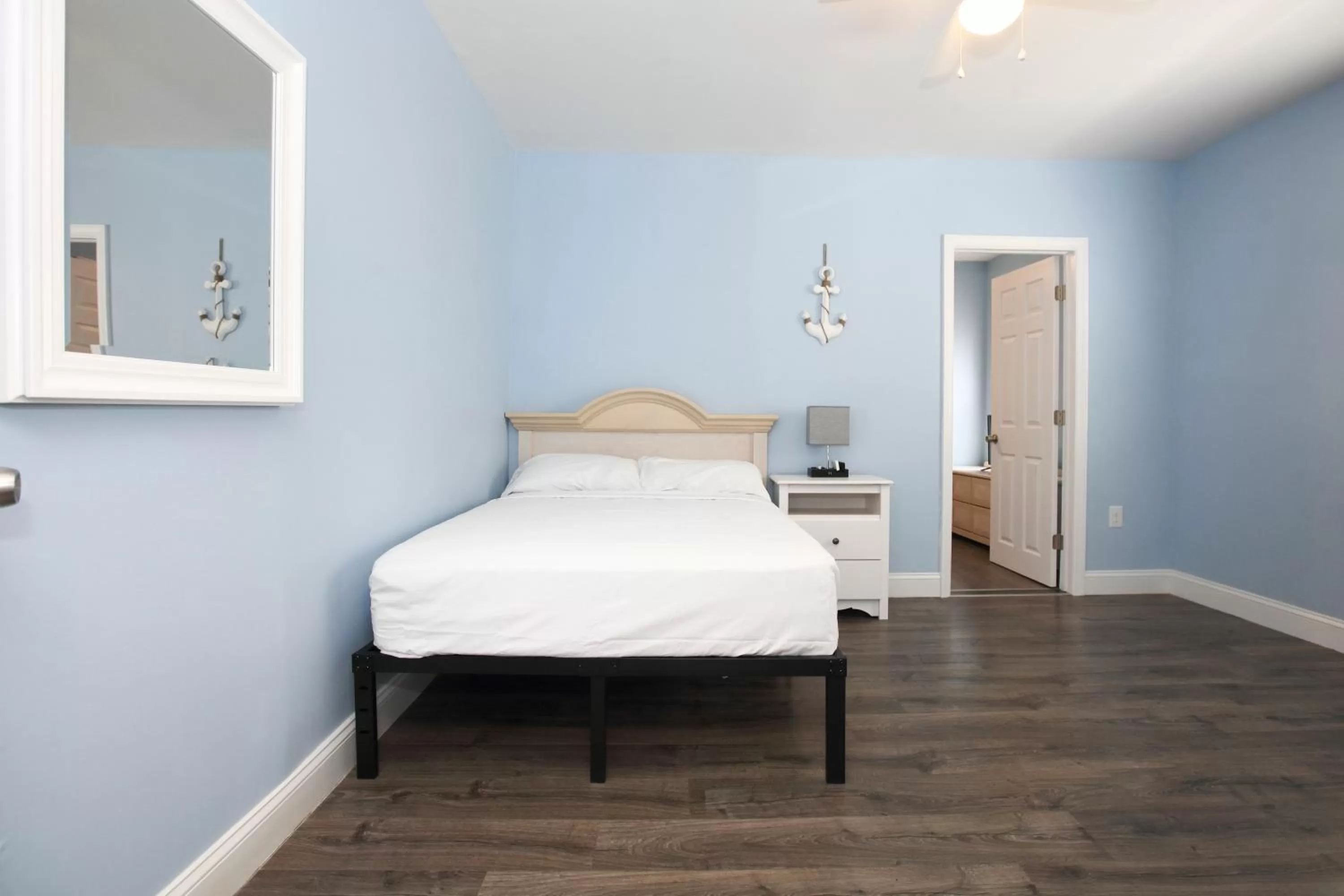 Bedroom, Bed in Garfield Beach House