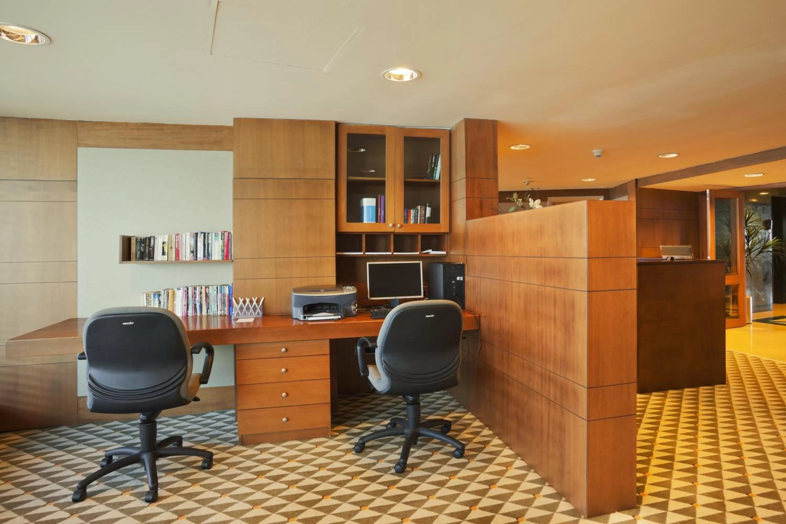 Business facilities in Wyndham Grand Izmir Ozdilek Thermal & Spa