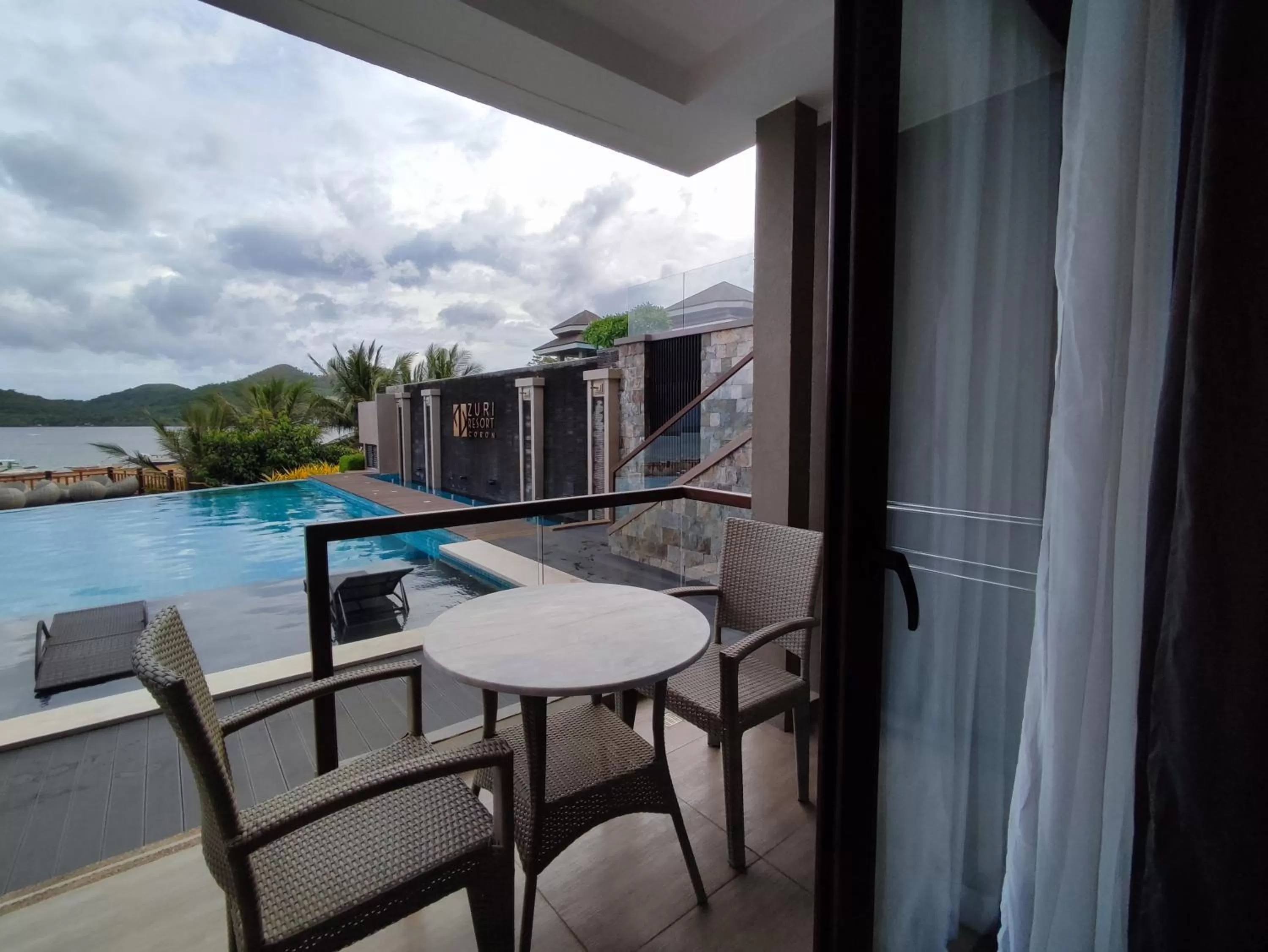 Balcony/Terrace in Zuri Resort