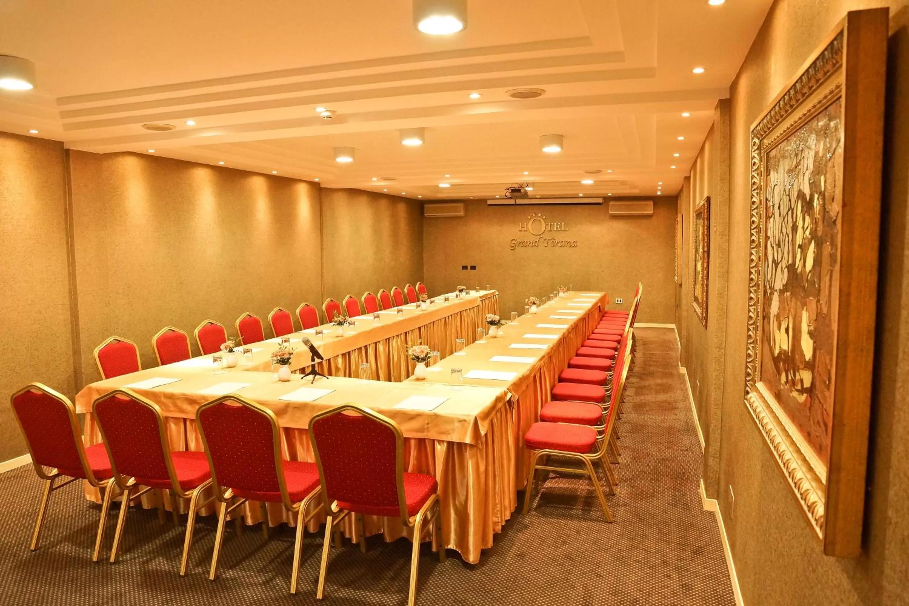 Business facilities in Grand Hotel & Spa Tirana