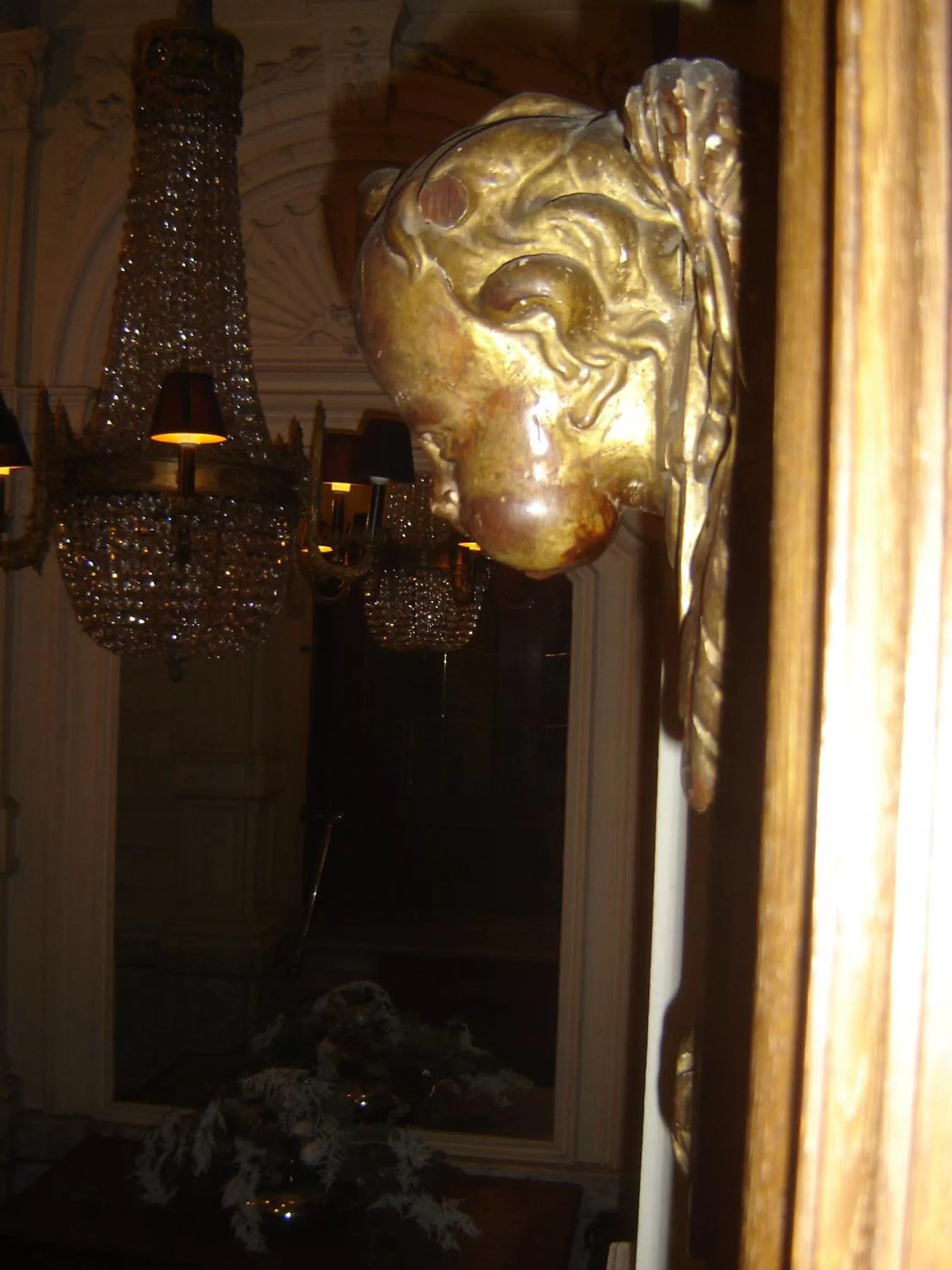Decorative detail in B&B The Baron