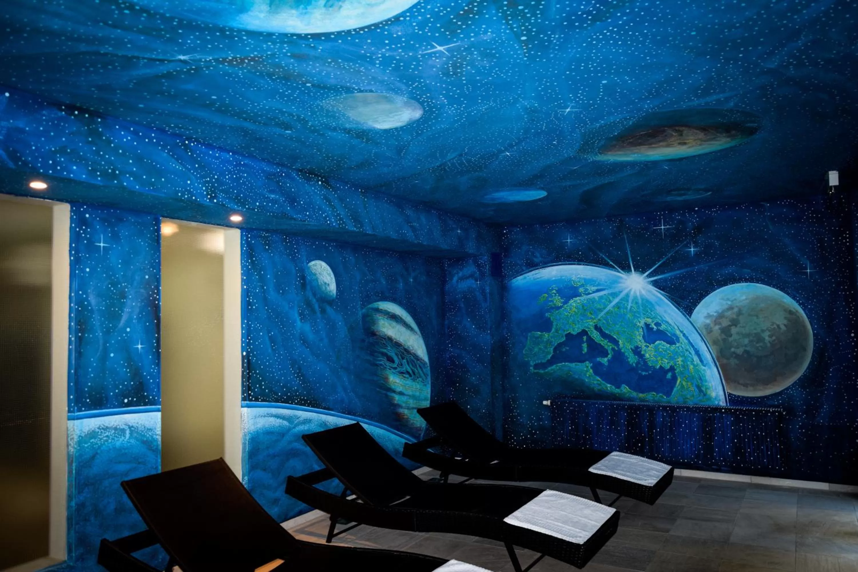 Swimming pool in Hotel Park Soltau