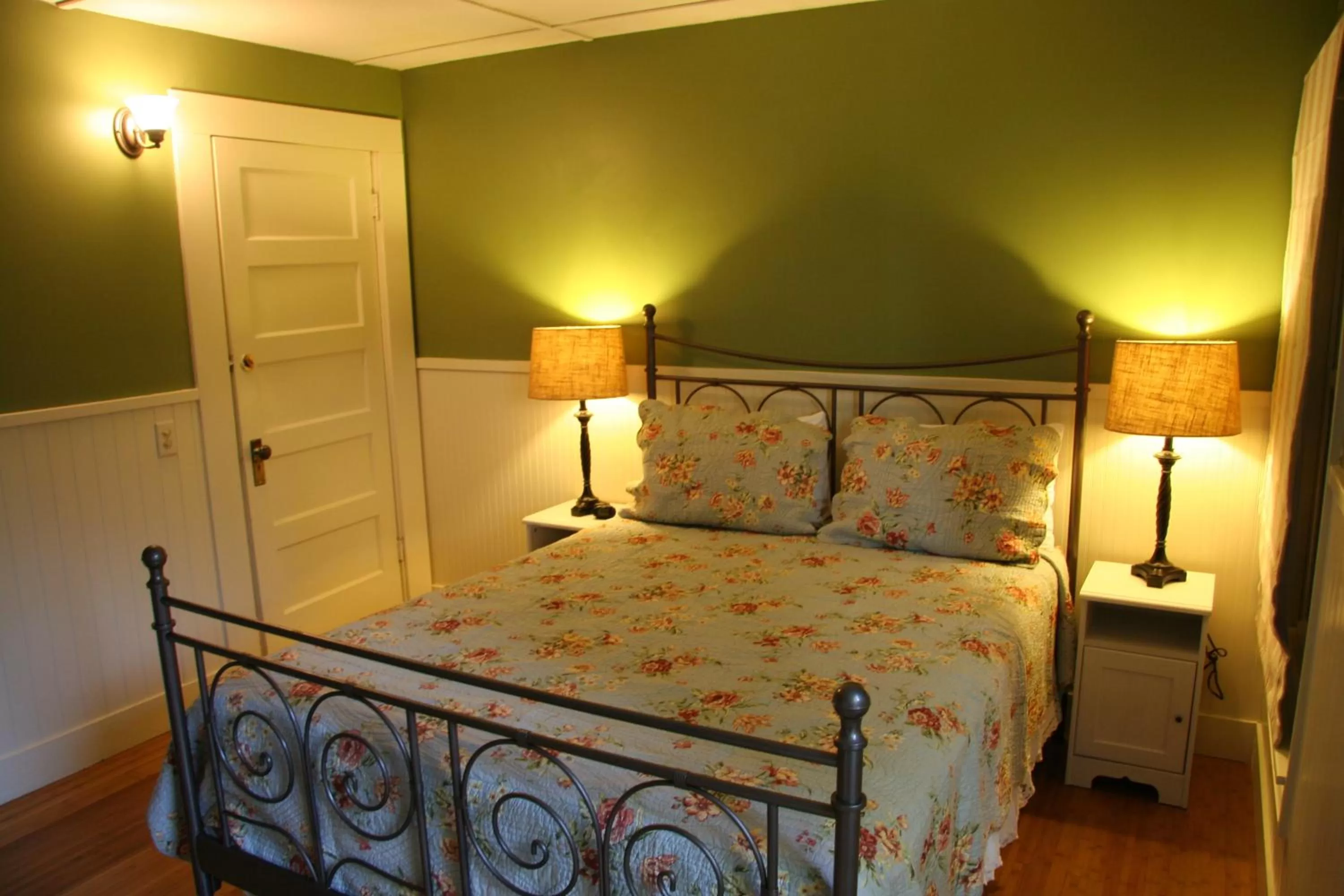 Bed in Hotel Charlotte