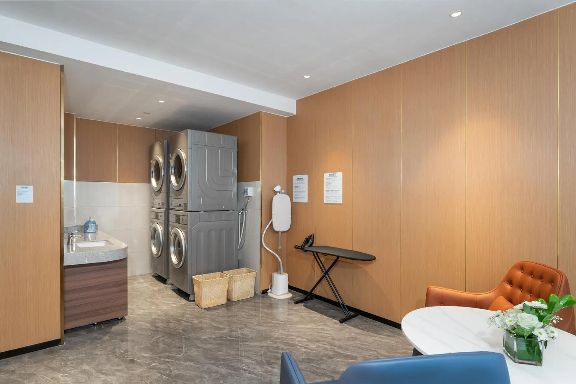 laundry in Holiday Inn Express Nanning Convention&Exhibition