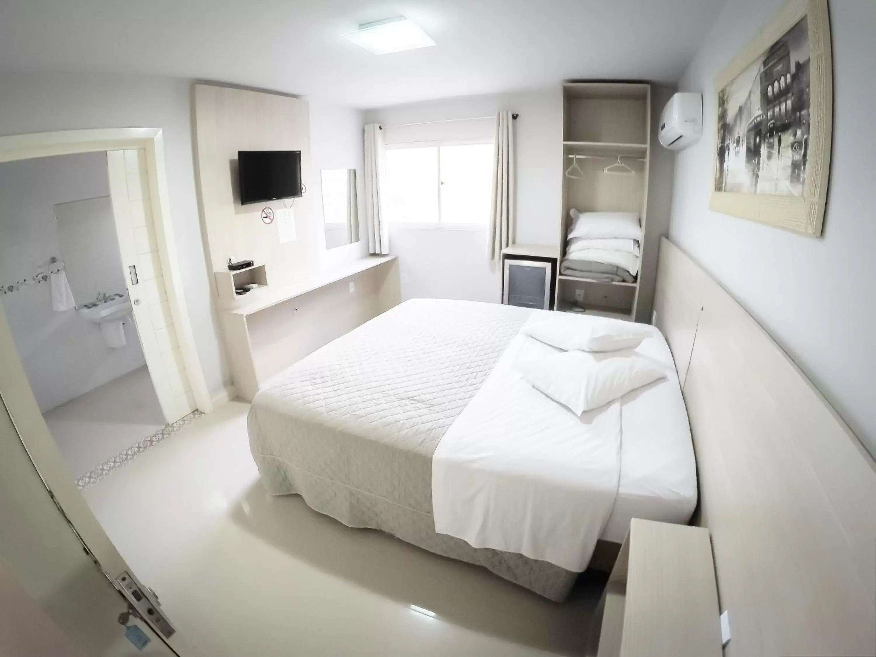 Single Room - single occupancy in Hotel Guerra - Pousada Montebelo Single Room - single occupancy in Hotel Guerra - Pousada Montebelo