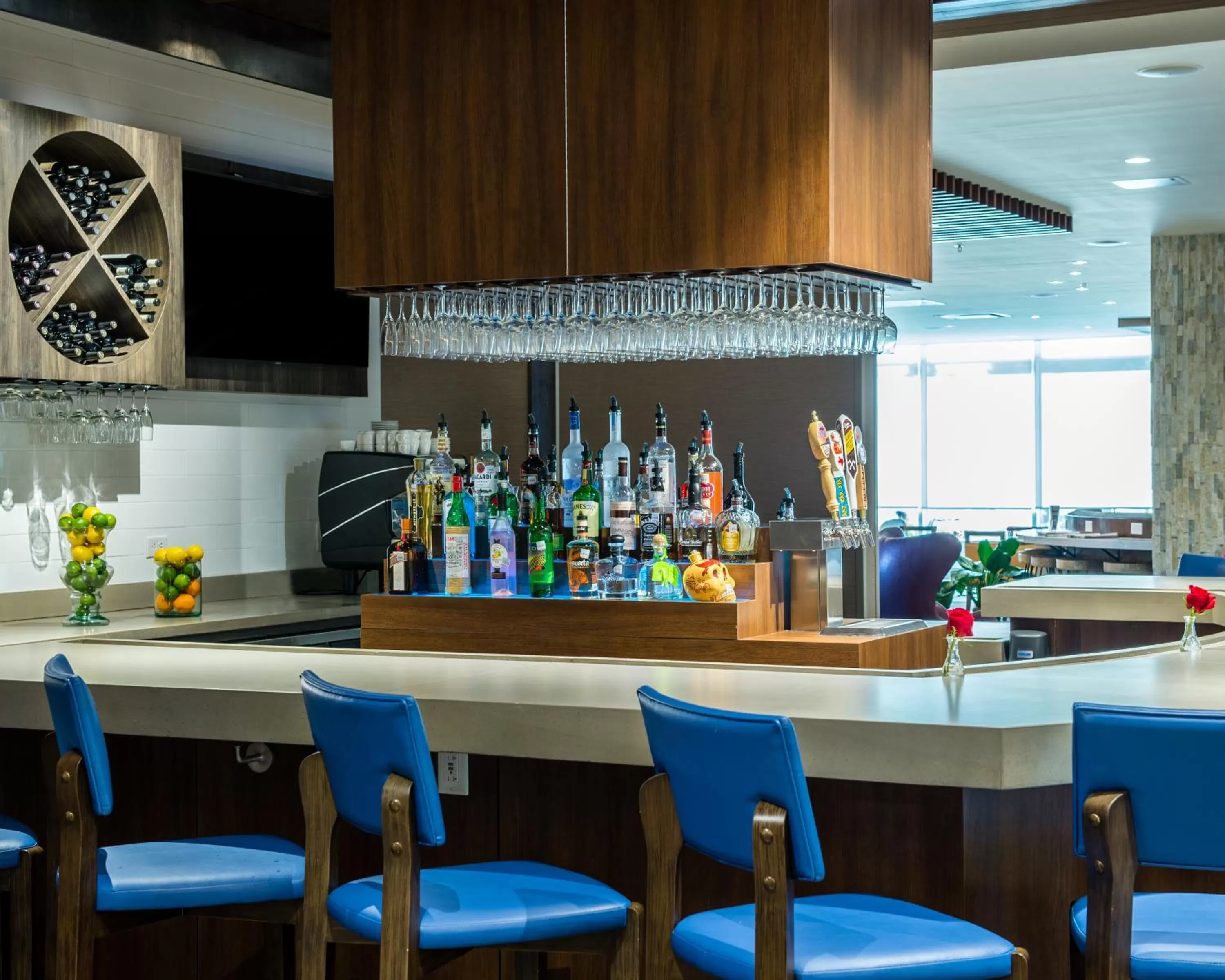 Lounge or bar in Cambria Hotel McAllen Convention Center