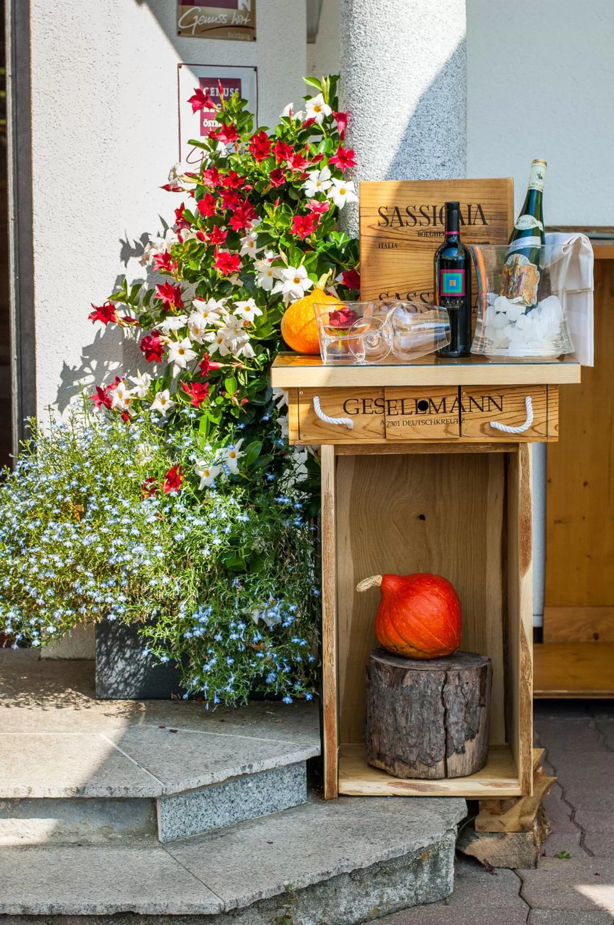 Alcoholic drinks in Hotel und Alpen Apartments - Bürglhöh