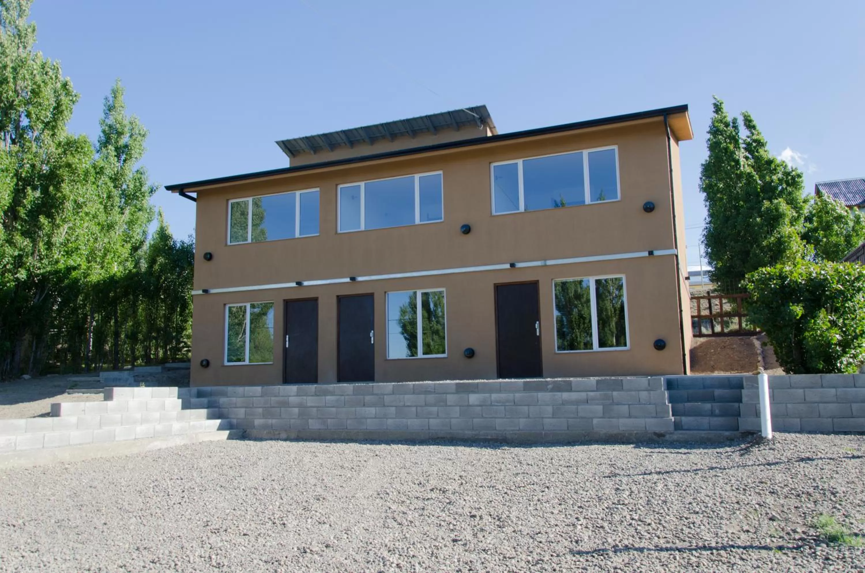 Facade/entrance, Property Building in Flamenco Bay Apartments