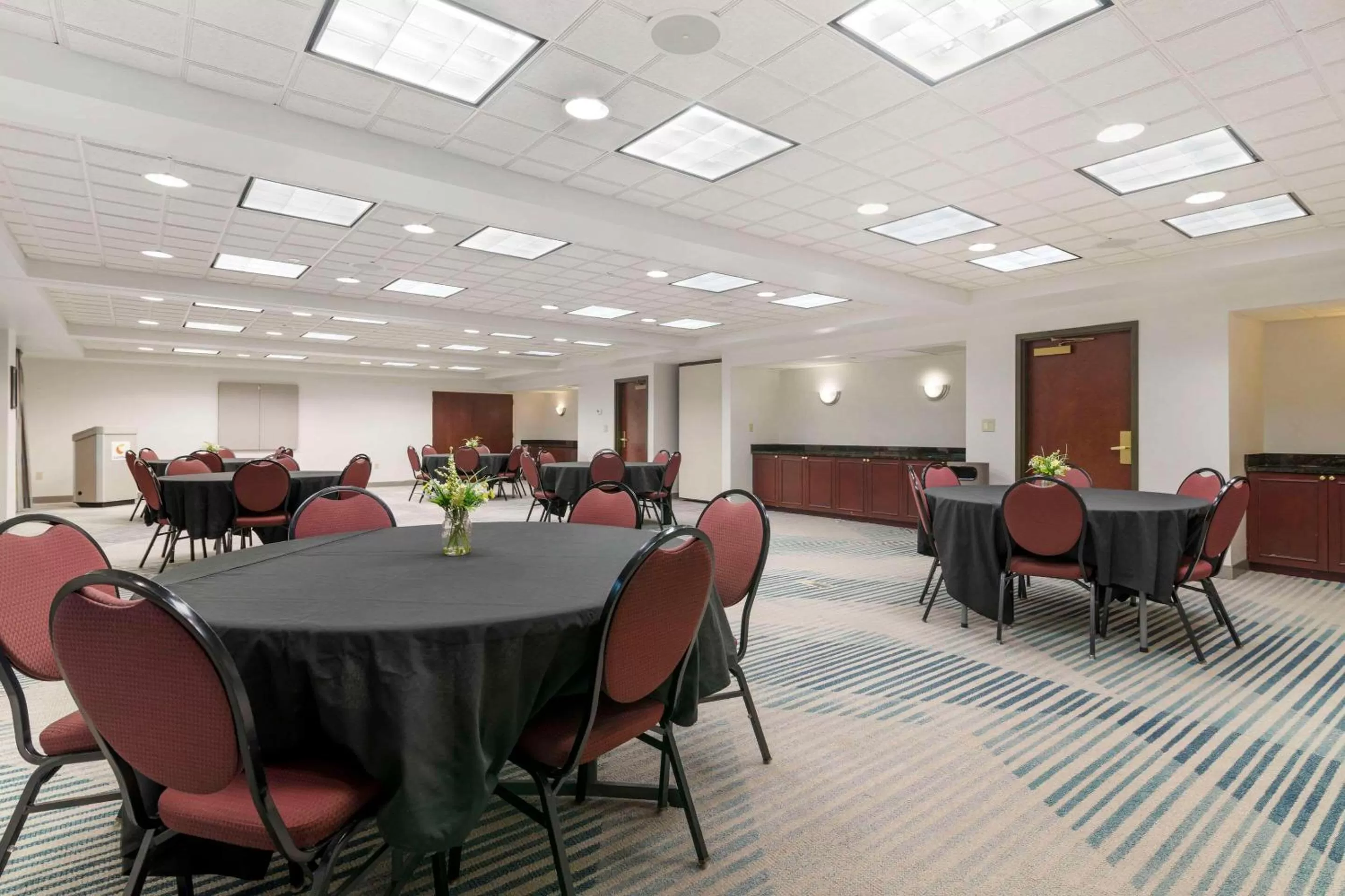 Banquet/Function facilities in Comfort Inn & Suites Lake George