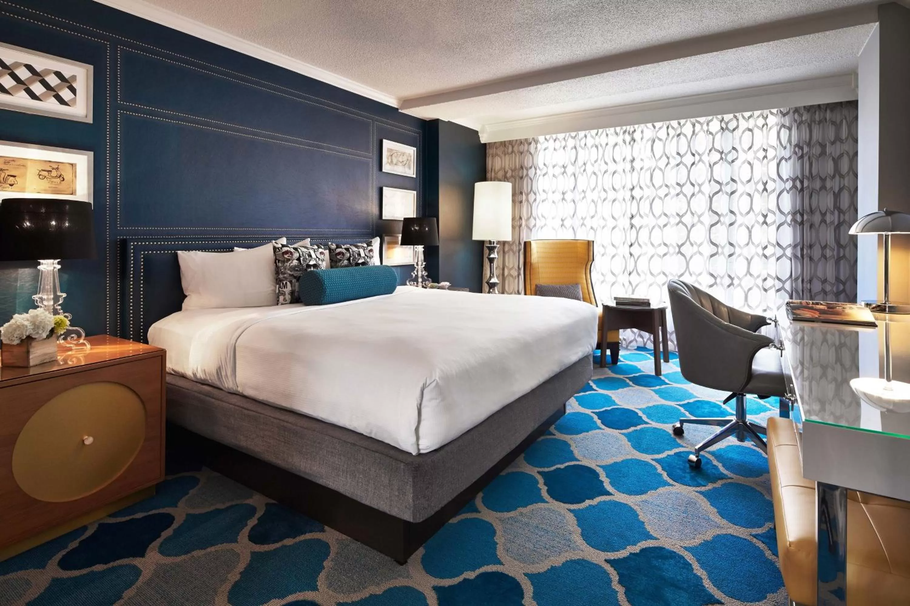 Photo of the whole room, Bed in The Ven at Embassy Row, Washington, D.C., a Tribute Portfolio Hotel