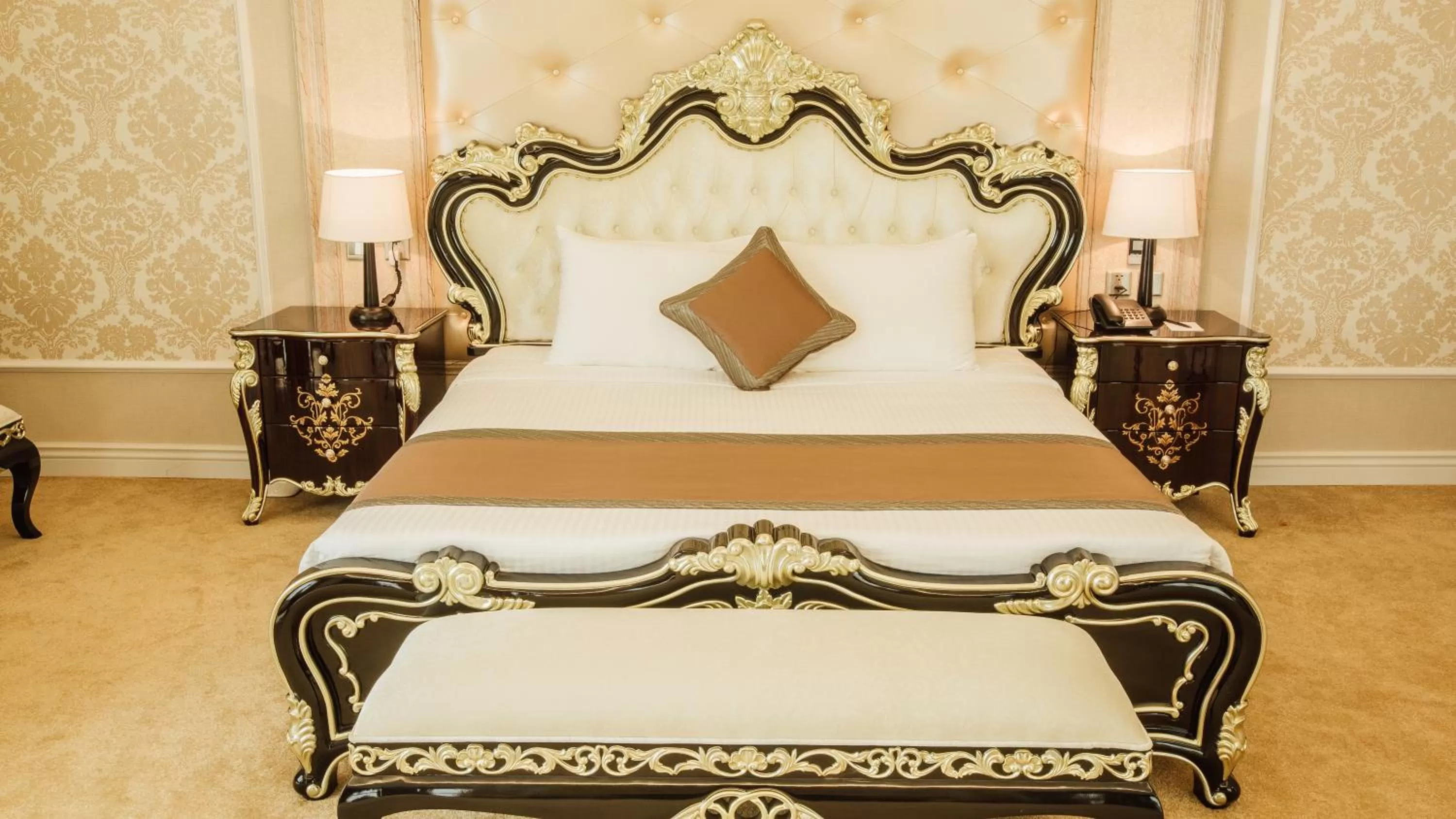 Bed in Muong Thanh Luxury Phu Tho